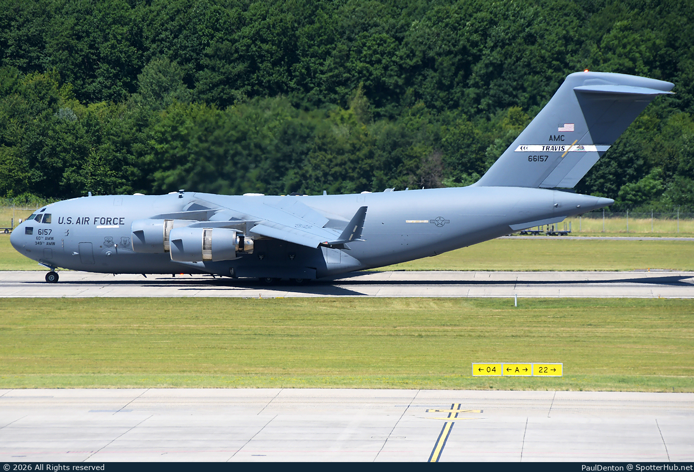 Photo of 06-6157 - Boeing C-17A Globemaster III operated by US Air Force