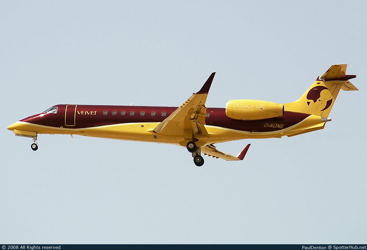 Photo of D-AONE - Embraer Legacy 600 operated by Cirrus Airlines