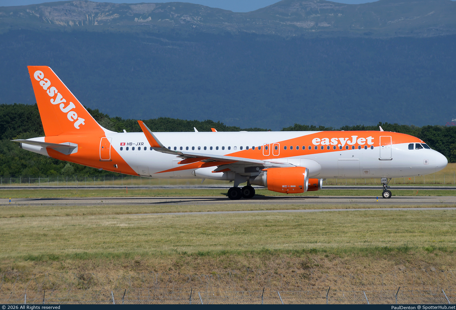 Photo of HB-JXR - Airbus A320-214 operated by easyJet Switzerland