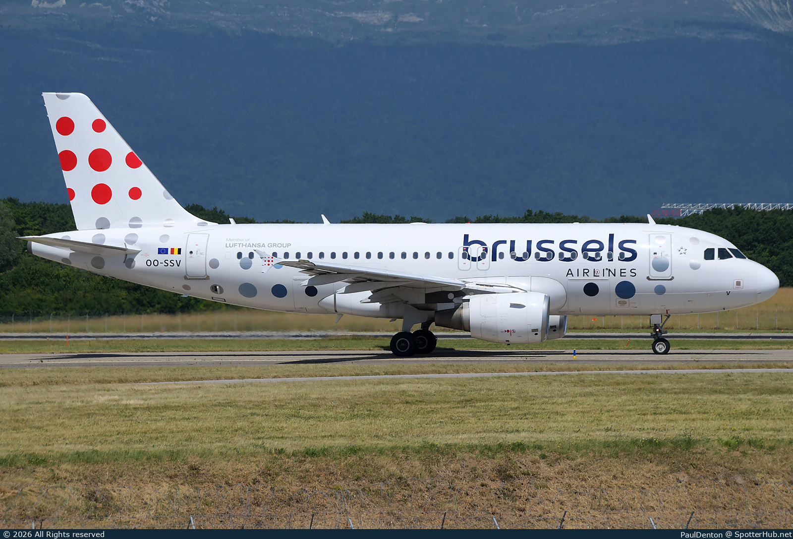 Photo of OO-SSV - Airbus A319-111 operated by Brussels Airlines