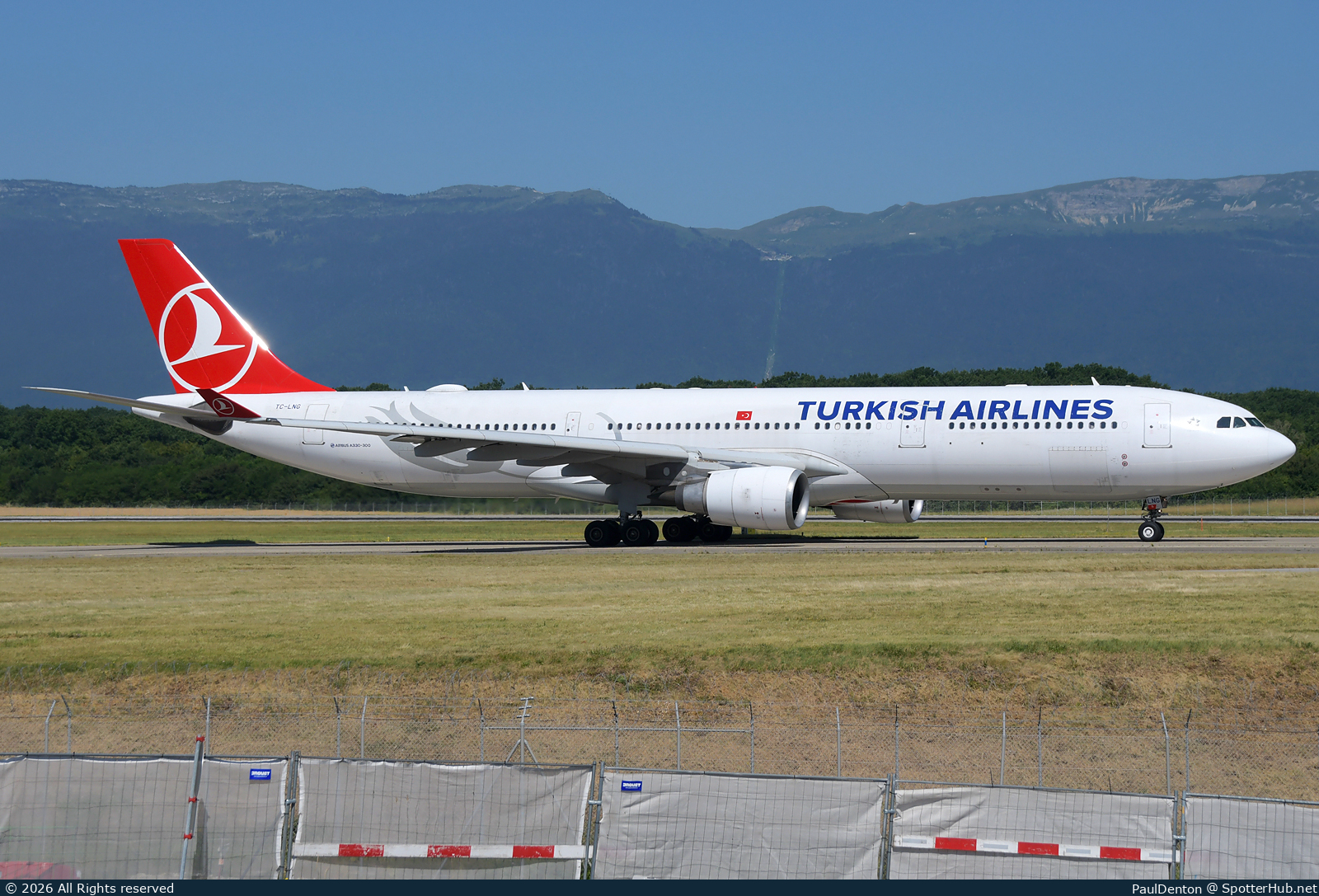 Photo of TC-LNG - Airbus A330-303 operated by Turkish Airlines