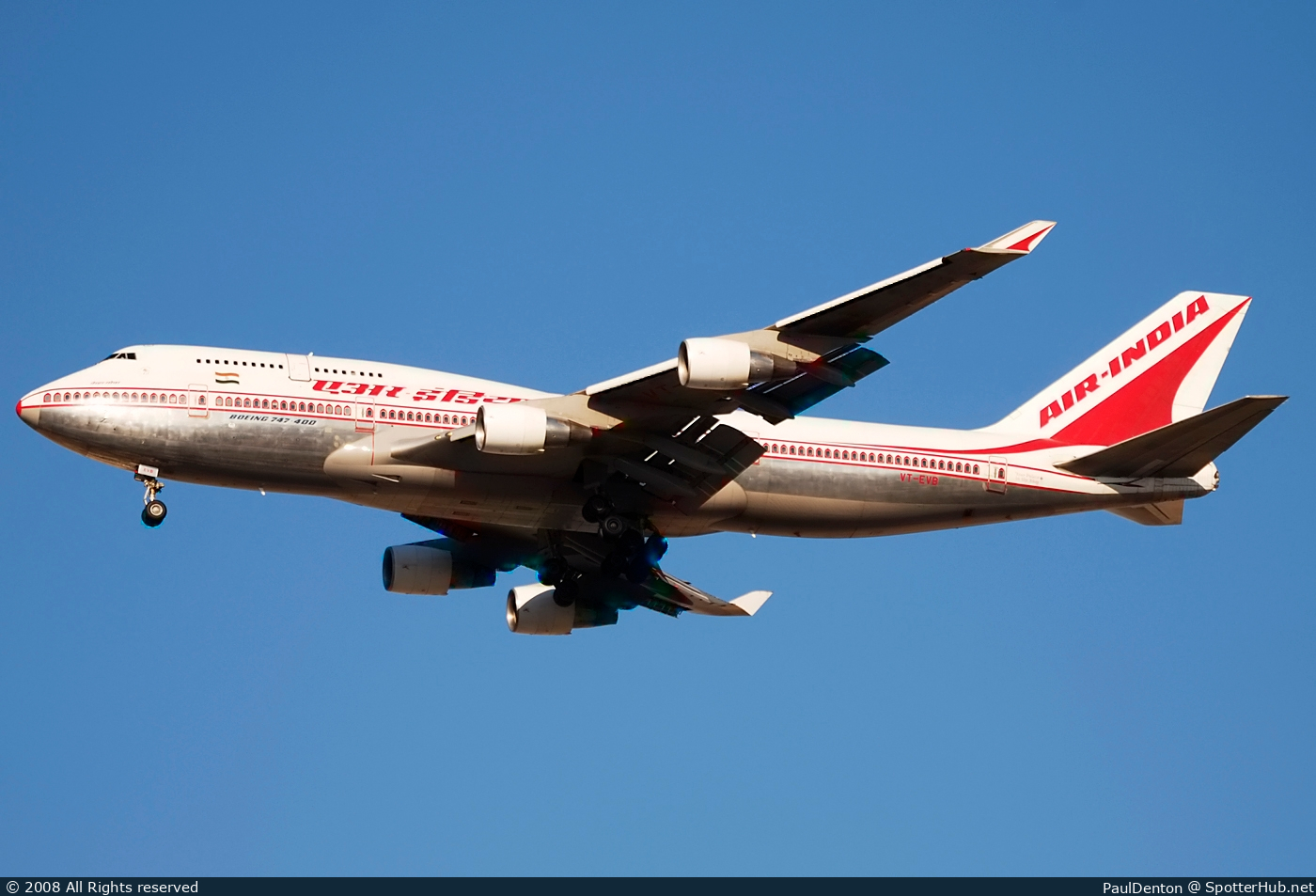 Photo of VT-EVB - Boeing 747-437 operated by Air India