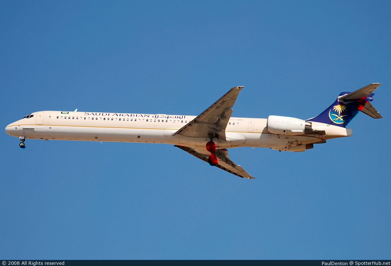 Photo of HZ-APK - McDonnell Douglas MD-90 operated by Saudi Arabian Airlines
