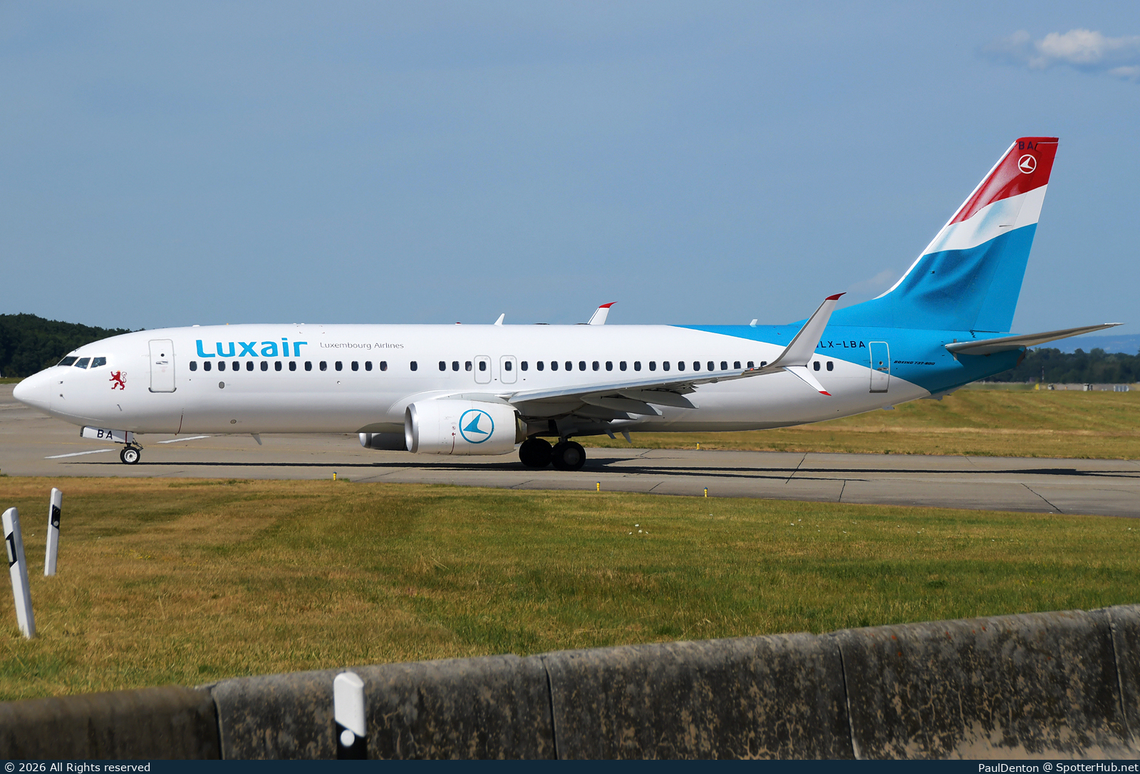 Photo of LX-LBA - Boeing 737-8C9 operated by Luxair