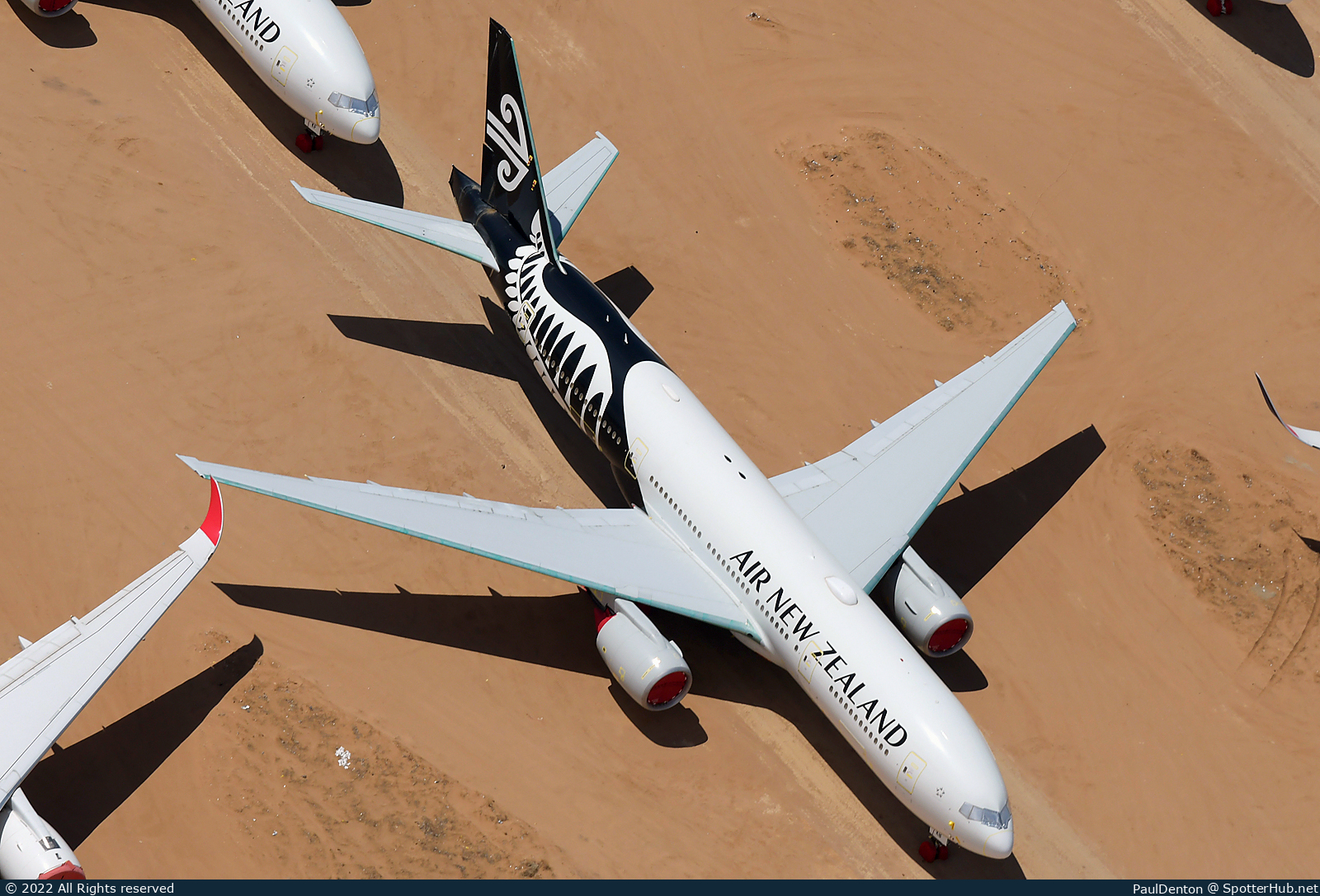 Photo of ZK-OKB - Boeing 777-219(ER) operated by Air New Zealand