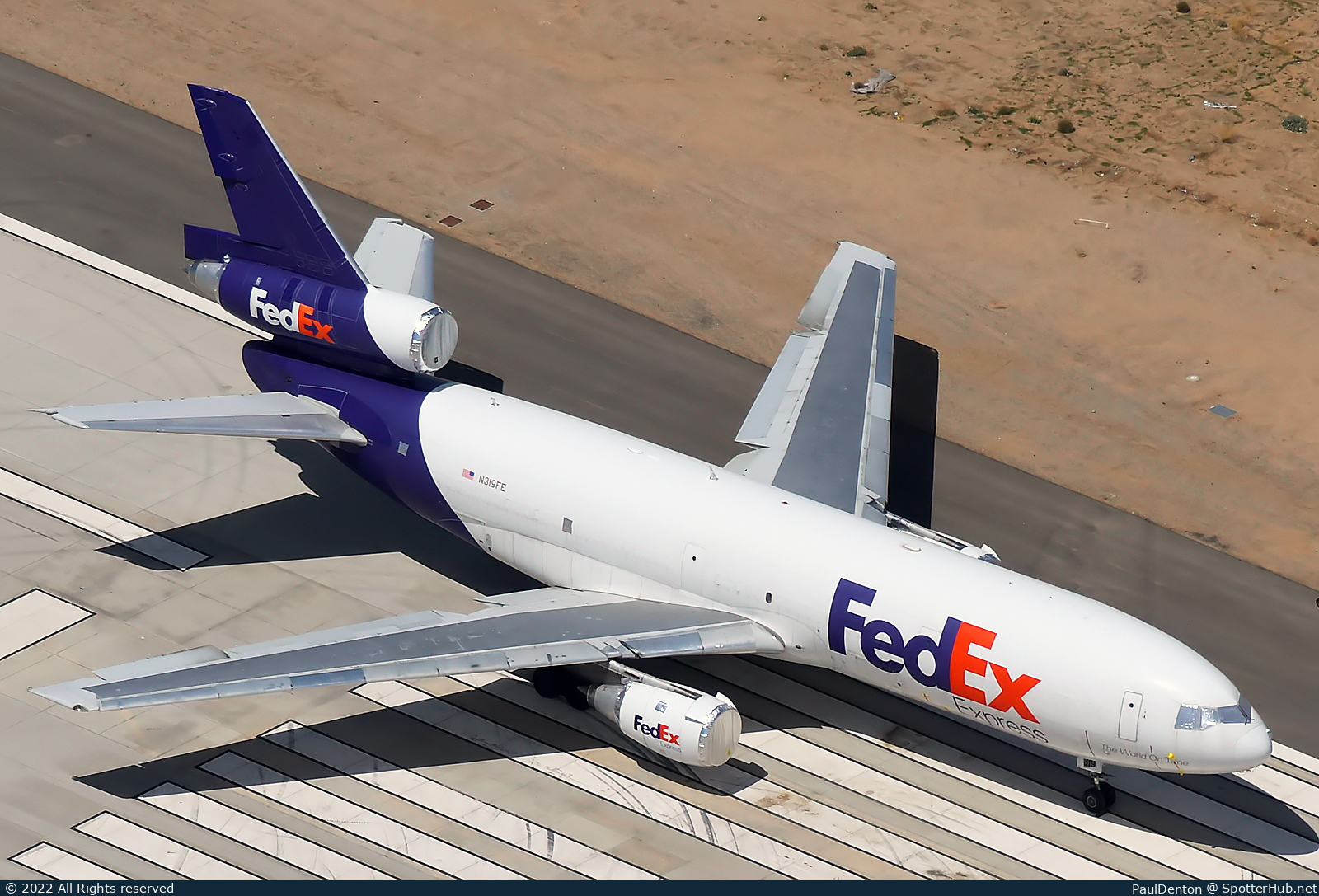 Photo of N319FE - McDonnell Douglas MD-10-30(F) operated by FedEx