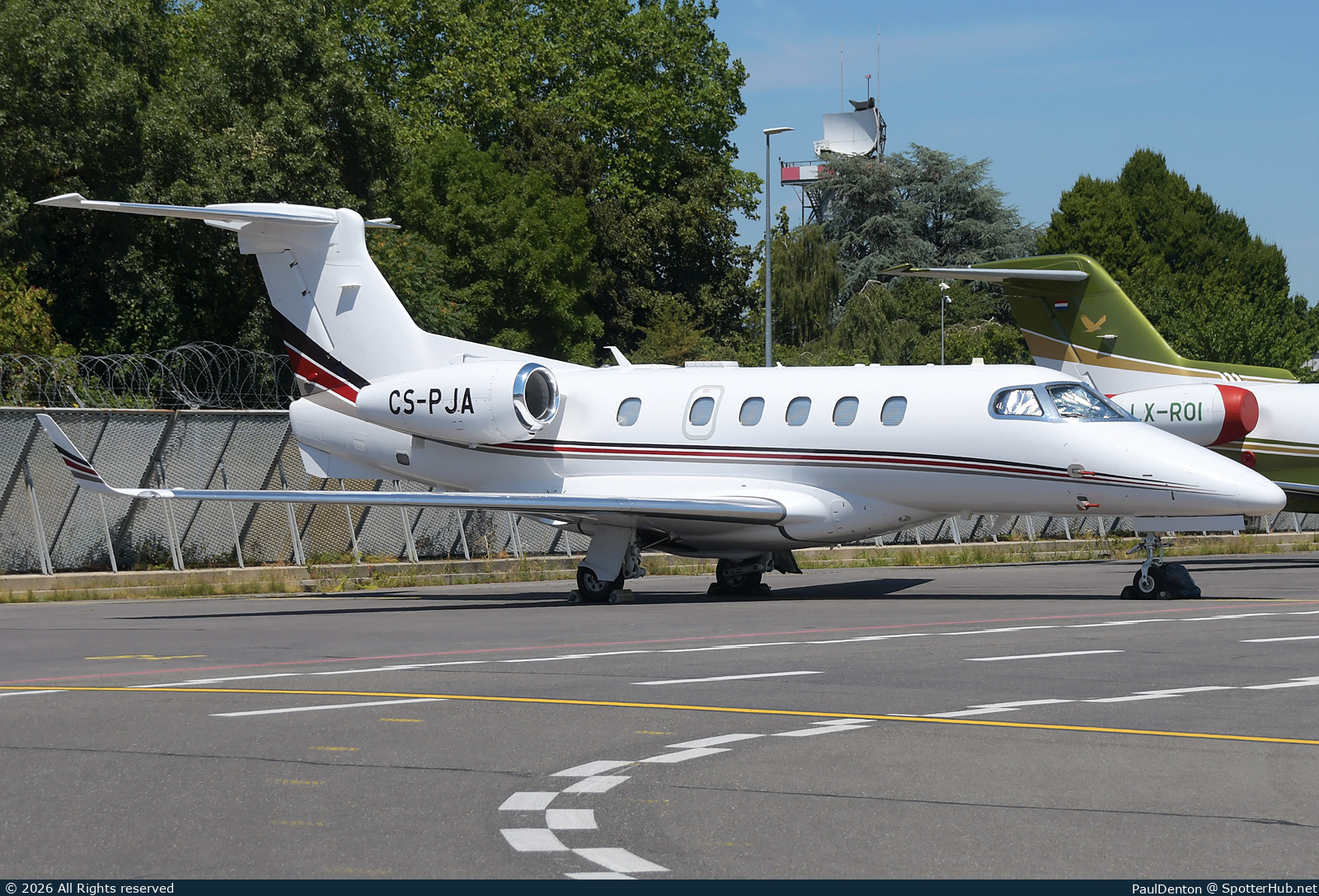 Photo of CS-PJA - Embraer Phenom 300 operated by NetJets Europe