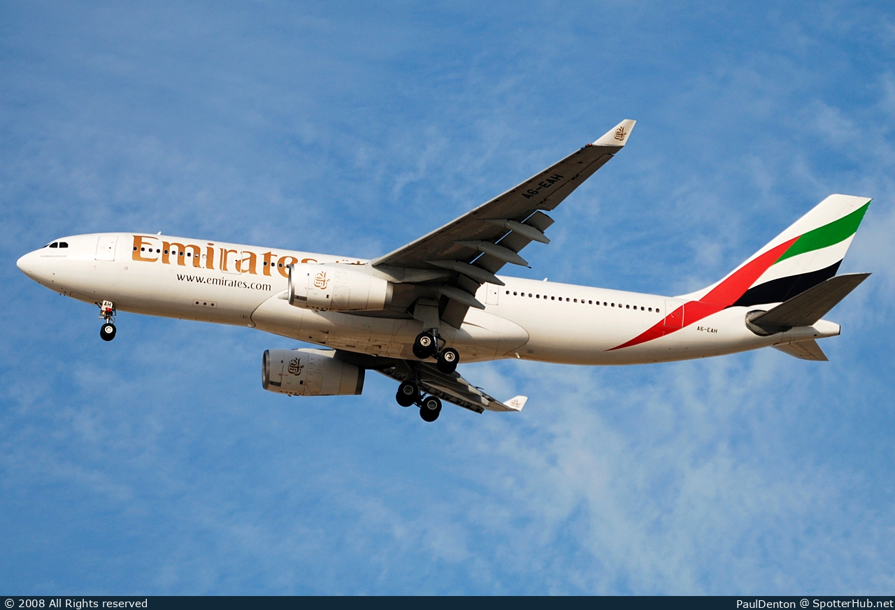 Photo of A6-EAH - Airbus A330-243 operated by Emirates