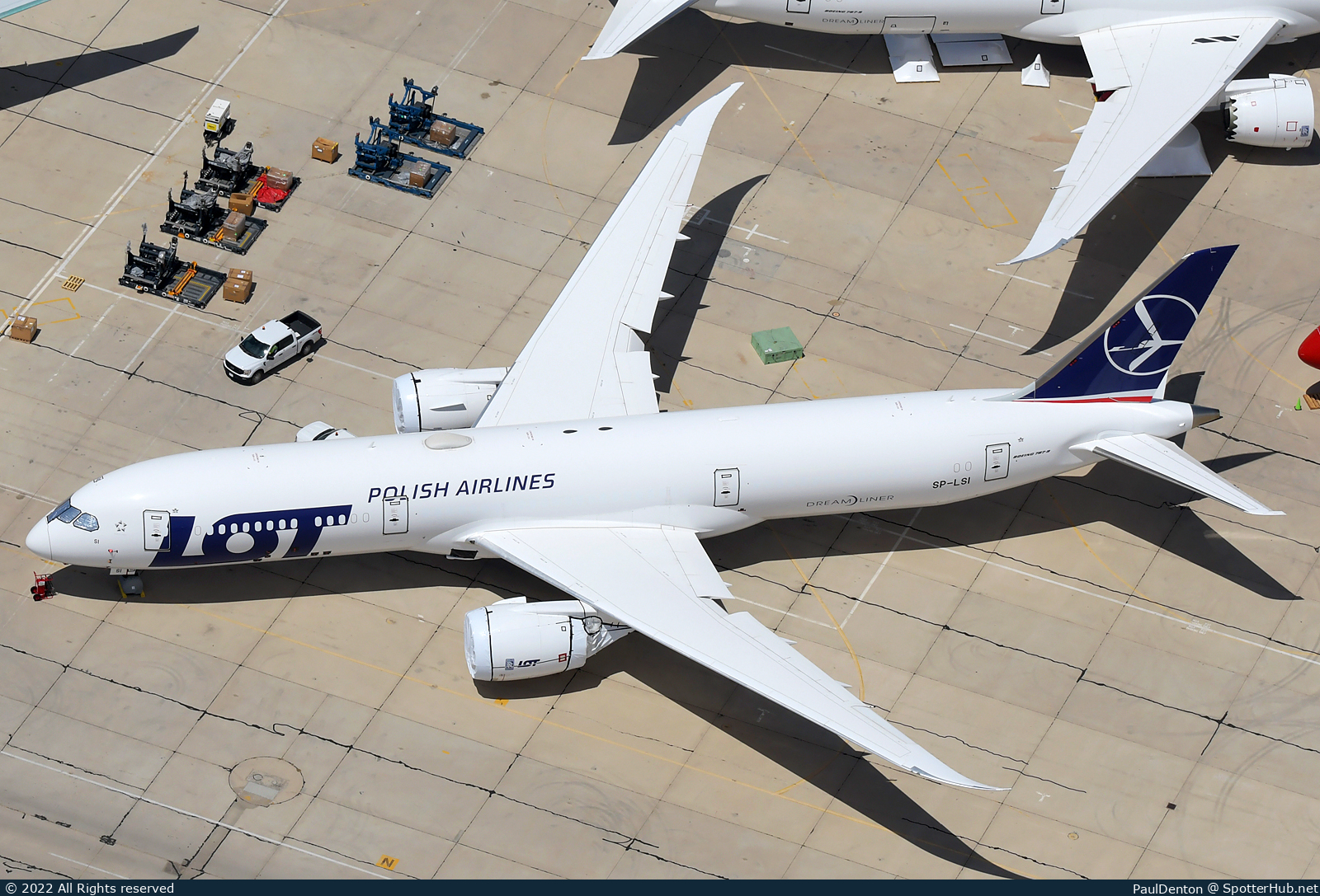 Photo of SP-LSI - Boeing 787-9 Dreamliner operated by LOT Polish Airlines