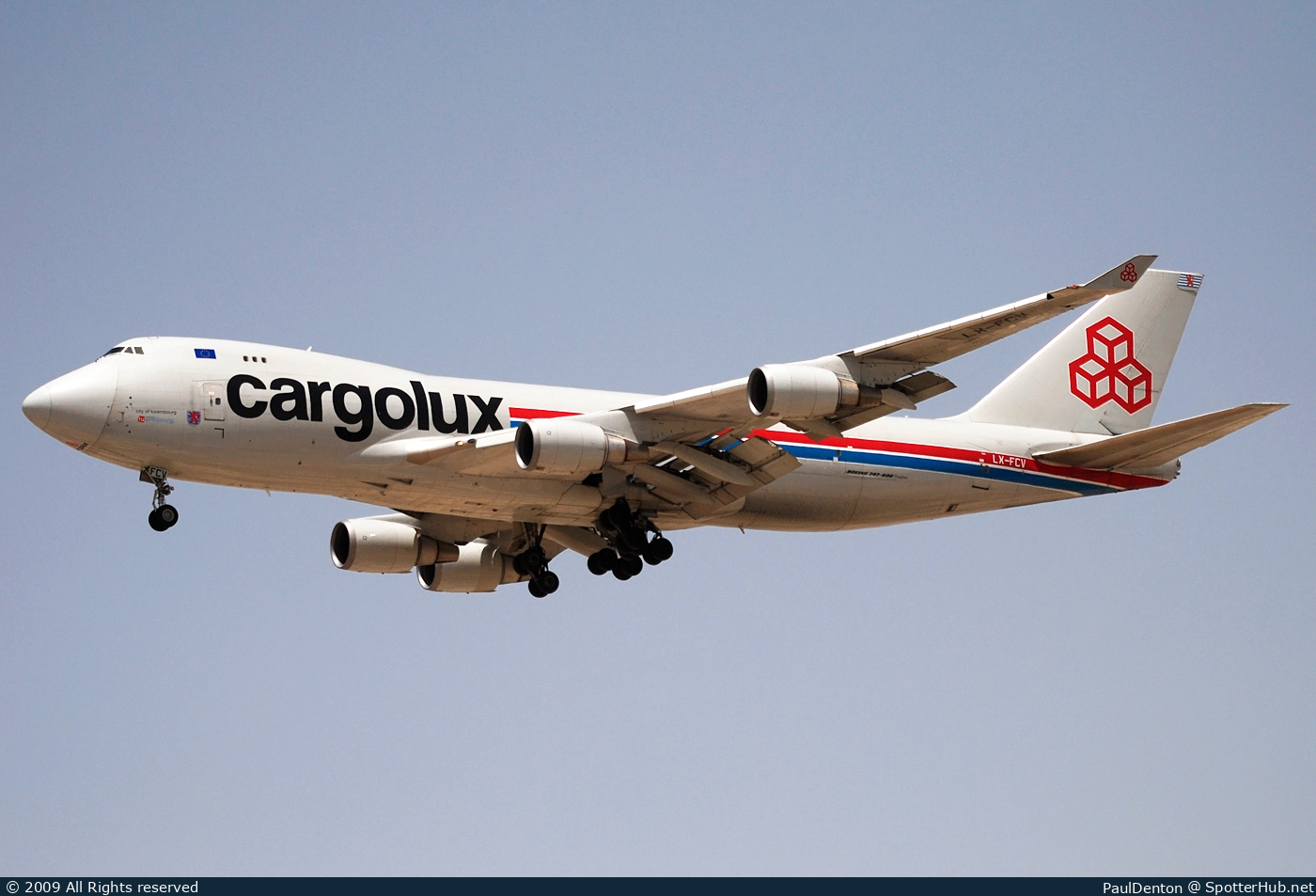 Photo of LX-FCV - Boeing 747-4R7F operated by Cargolux