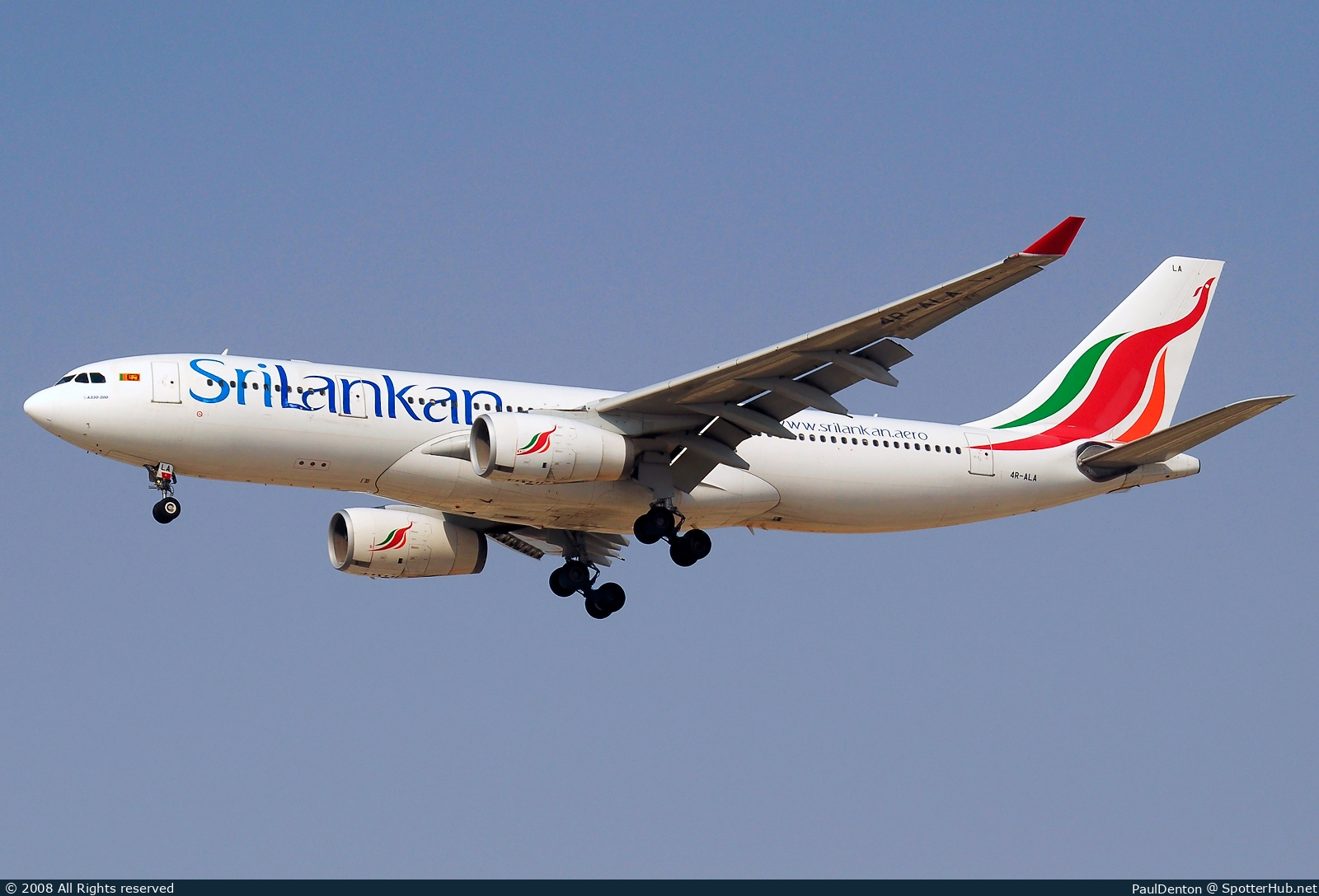 Photo of 4R-ALA - Airbus A330-243 operated by SriLankan Airlines