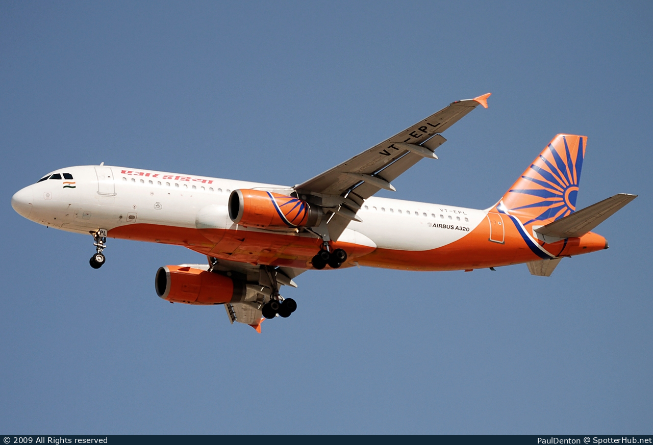 Photo of VT-EPL - Airbus A320-231 operated by Air India