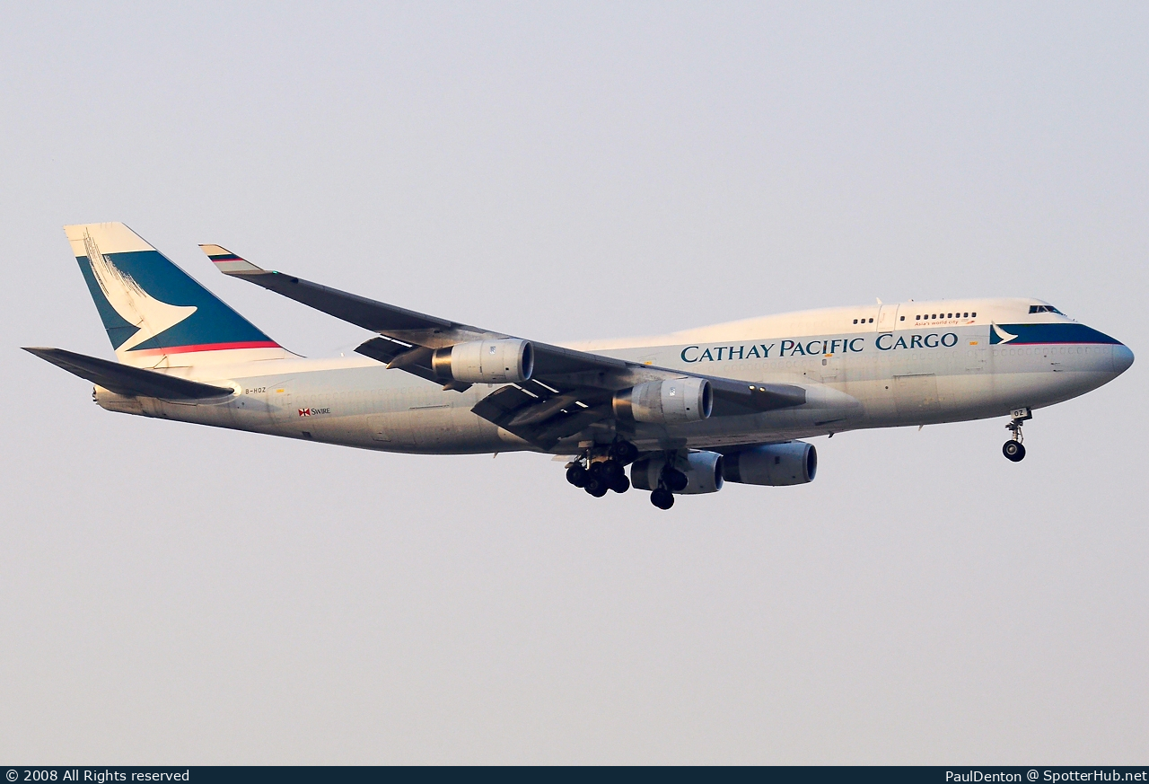 Photo of B-HOZ - Boeing 747-467(BCF) operated by Cathay Pacific Cargo