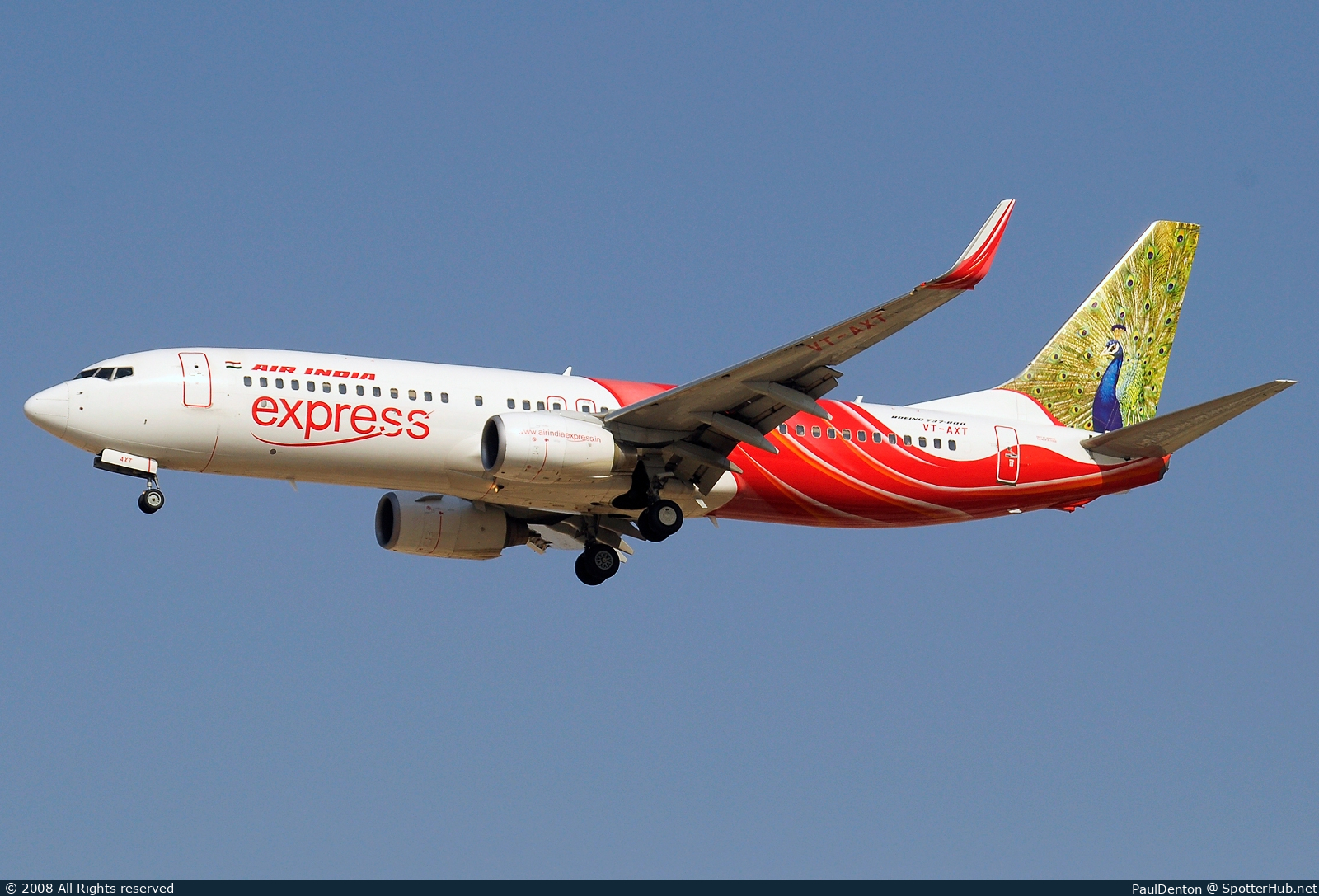 Photo of VT-AXT - Boeing 737-8HG operated by Air India Express