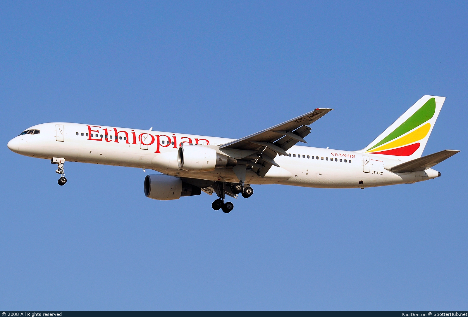 Photo of ET-AKC - Boeing 757-260 operated by Ethiopian Airlines