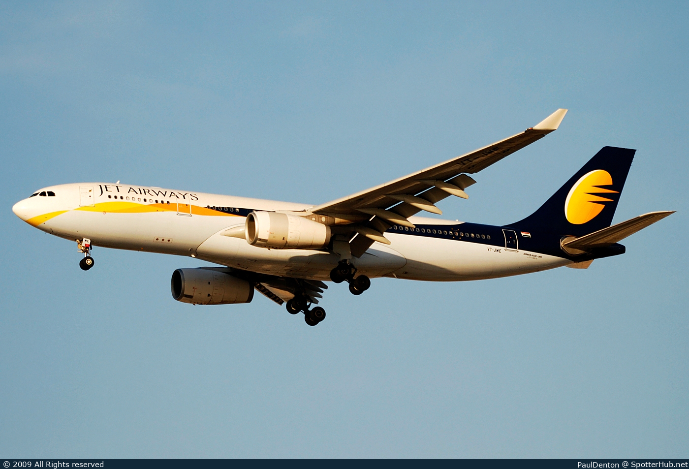 Photo of VT-JWE - Airbus A330-243 operated by Jet Airways