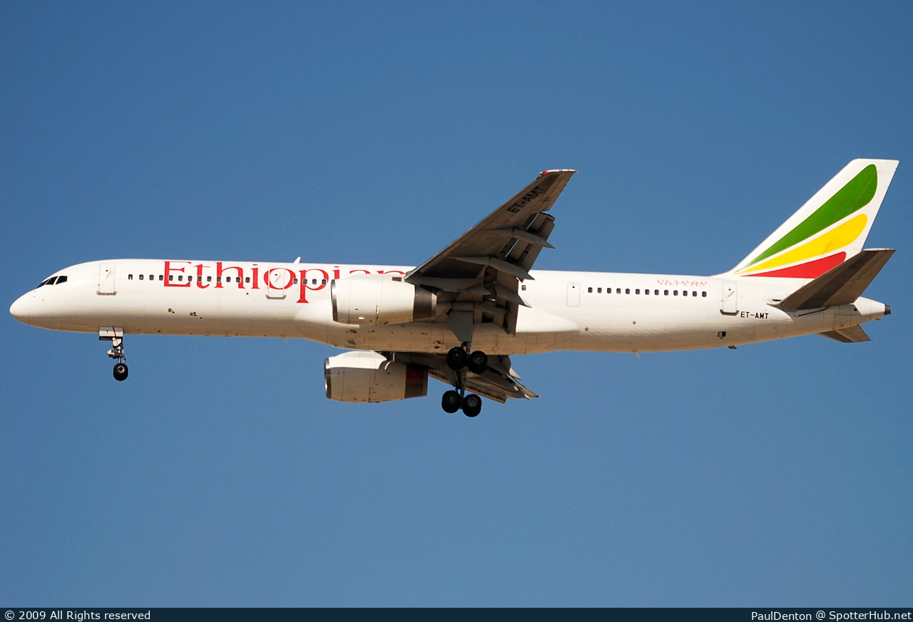 Photo of ET-AMT - Boeing 757-23N operated by Ethiopian Airlines