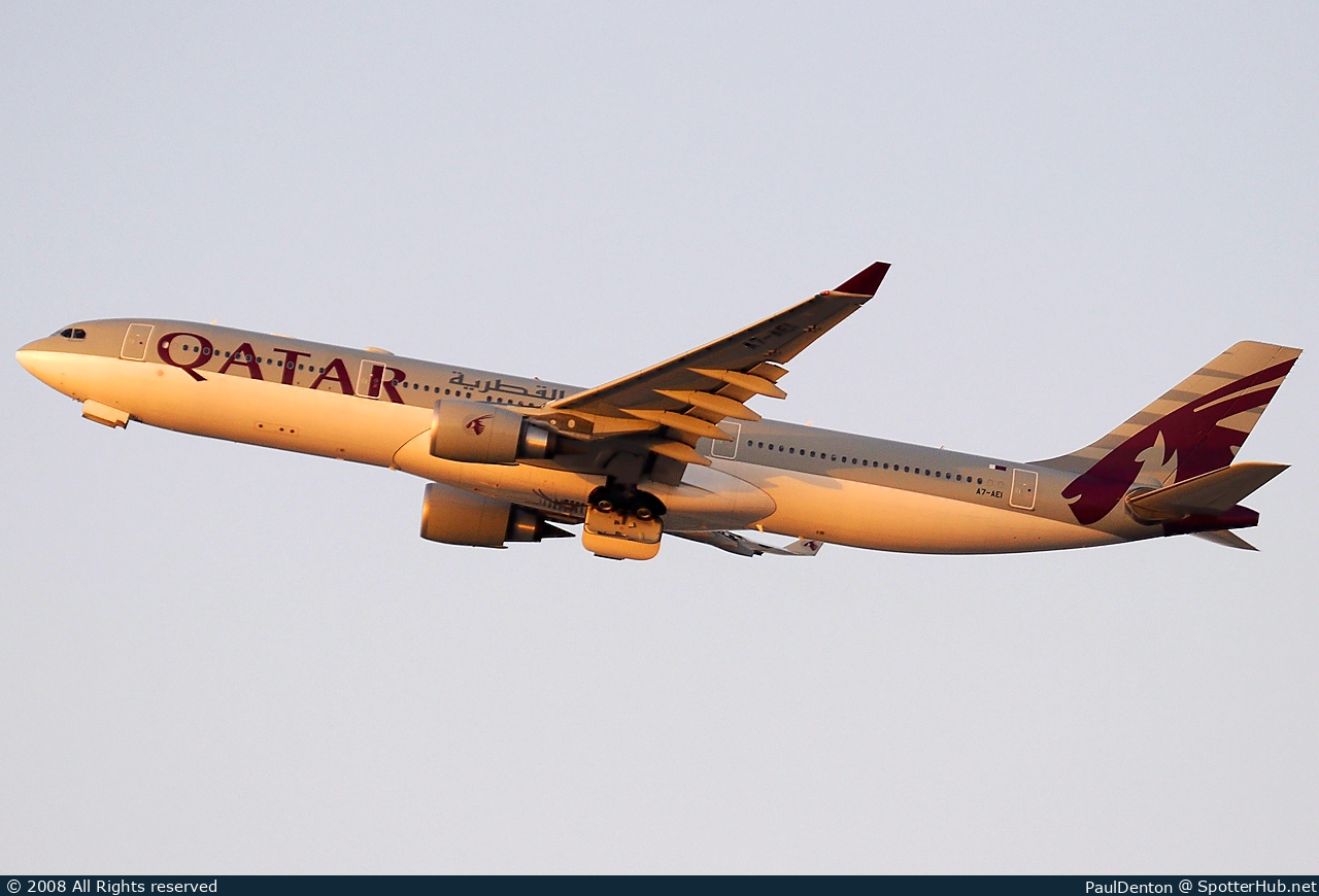 Photo of A7-AEI - Airbus A330-302 operated by Qatar Airways