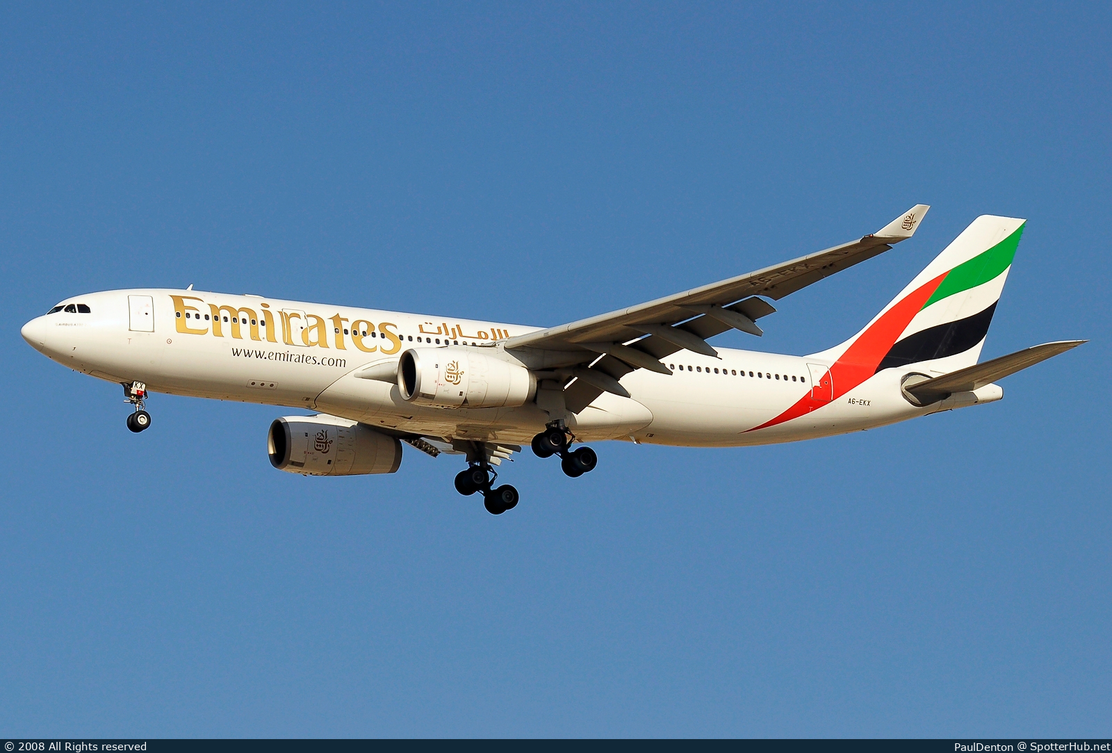 Photo of A6-EKX - Airbus A330-243 operated by Emirates