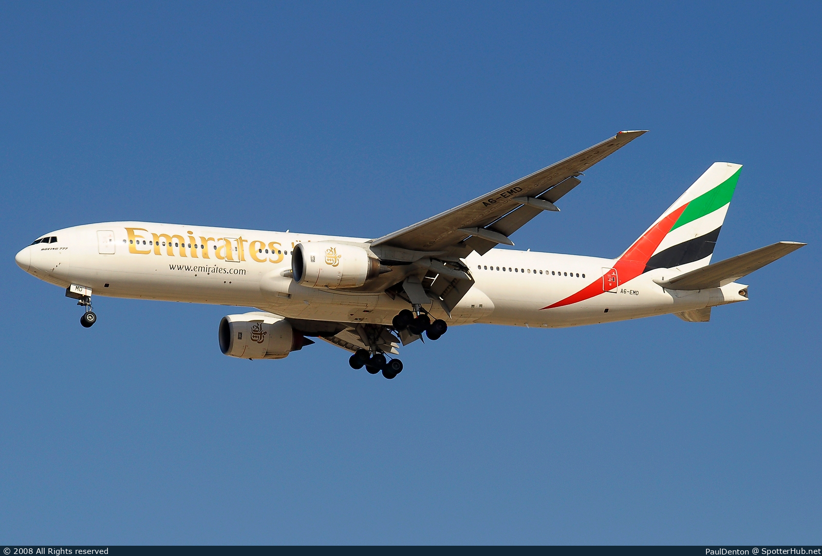 Photo of A6-EMD - Boeing 777-21H operated by Emirates