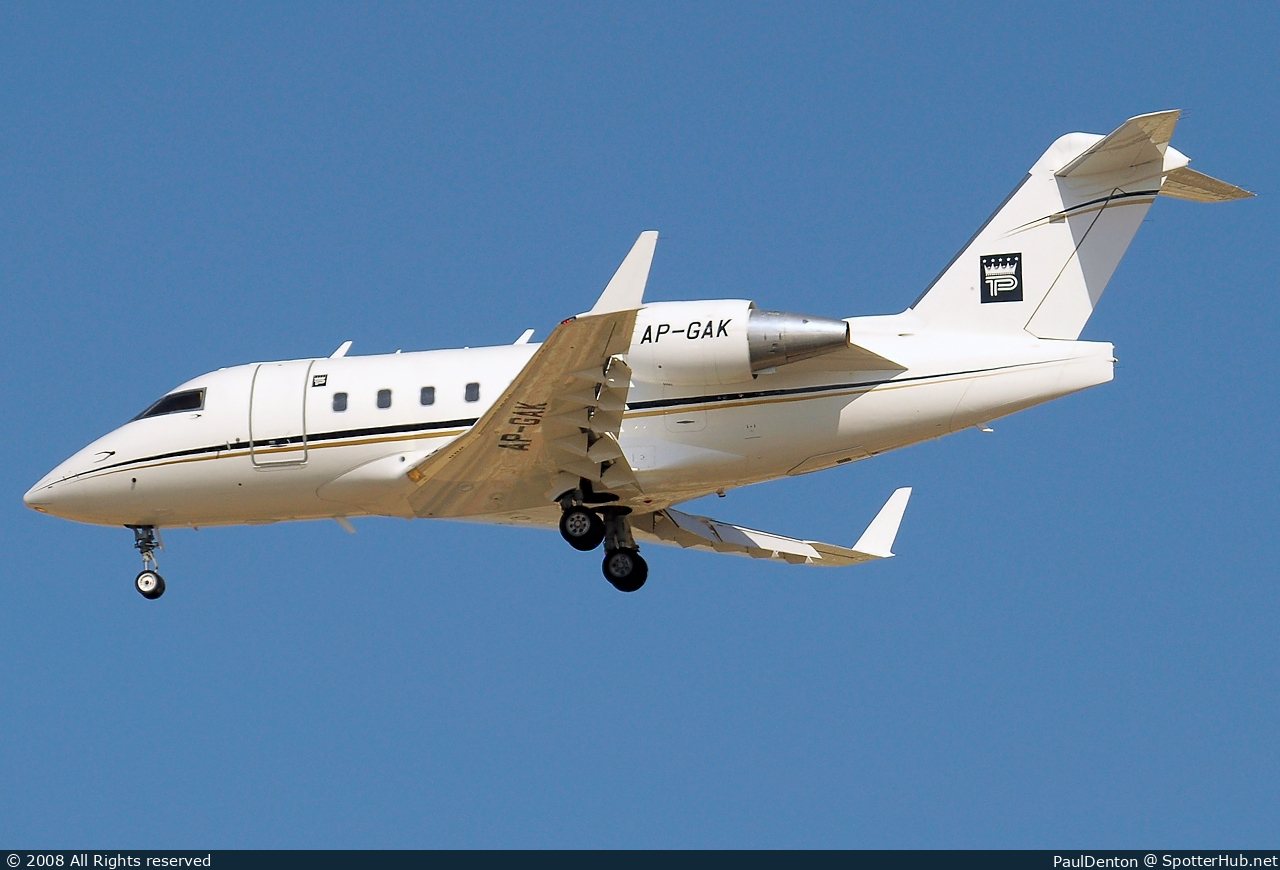 Photo of AP-GAK - Bombardier Challenger 604 operated by Princely Jets