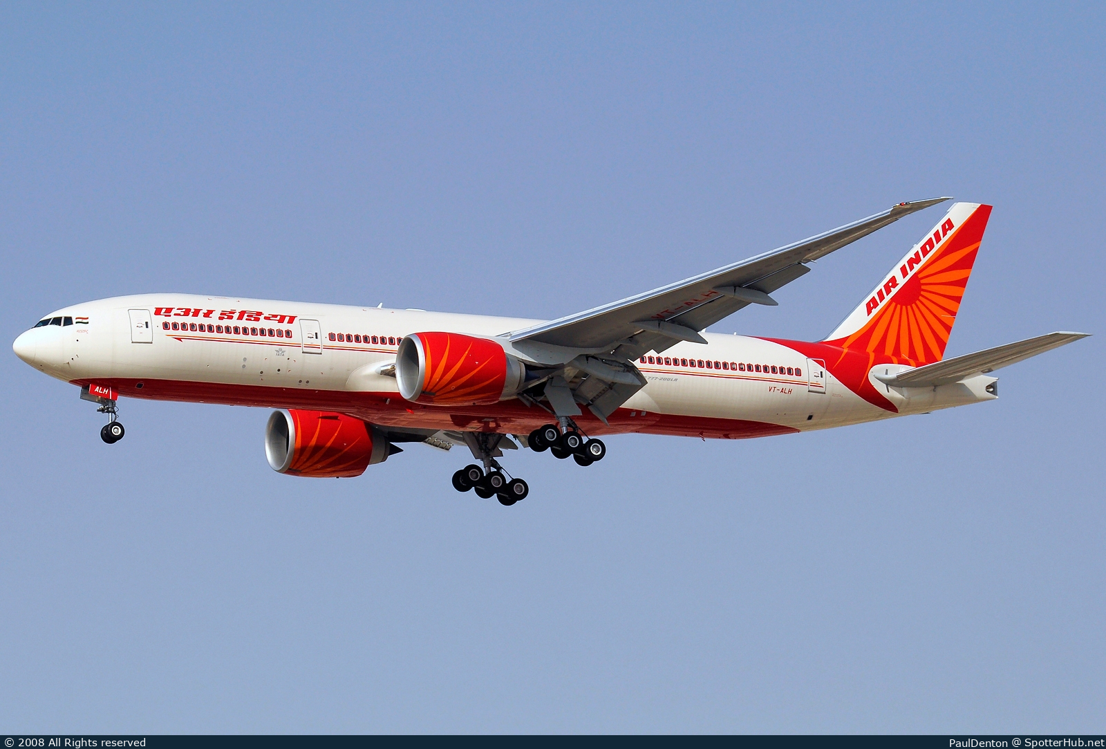 Photo of VT-ALH - Boeing 777-237(LR) operated by Air India