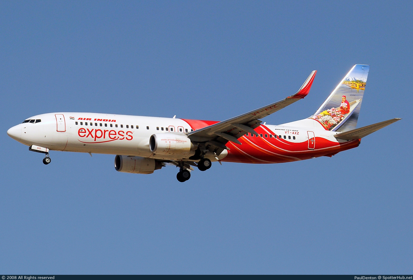 Photo of VT-AXZ - Boeing 737-8HG operated by Air India Express