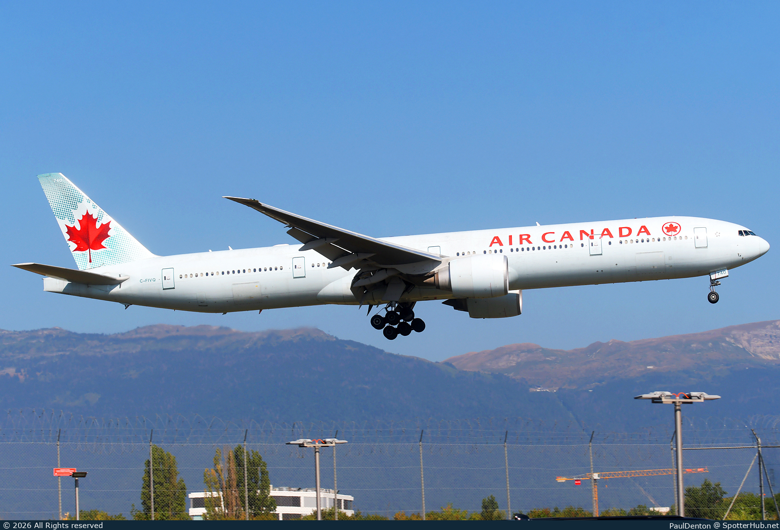Photo of C-FIVQ - Boeing 777-333(ER) operated by Air Canada