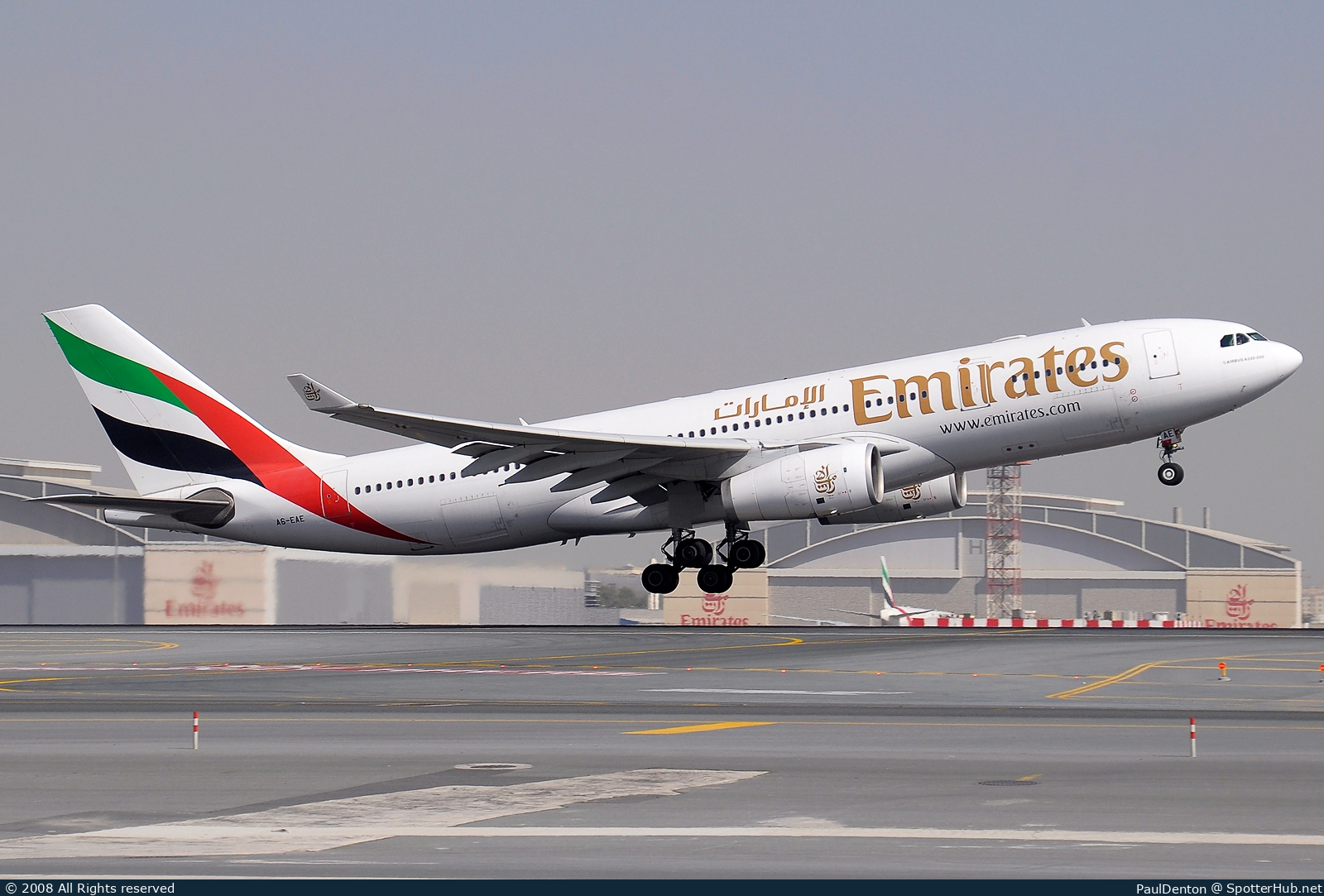 Photo of A6-EAE - Airbus A330-243 operated by Emirates