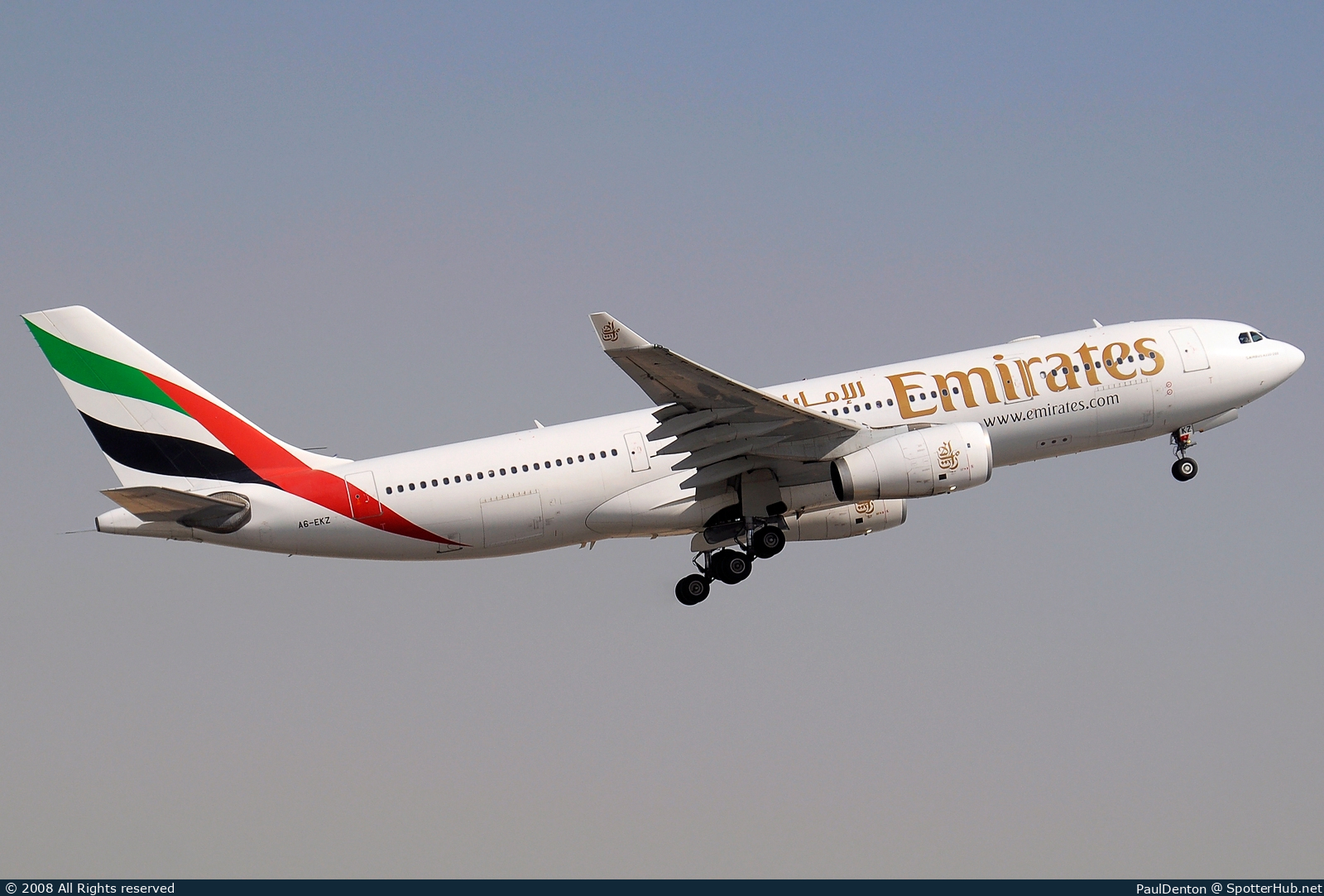 Photo of A6-EKZ - Airbus A330-243 operated by Emirates