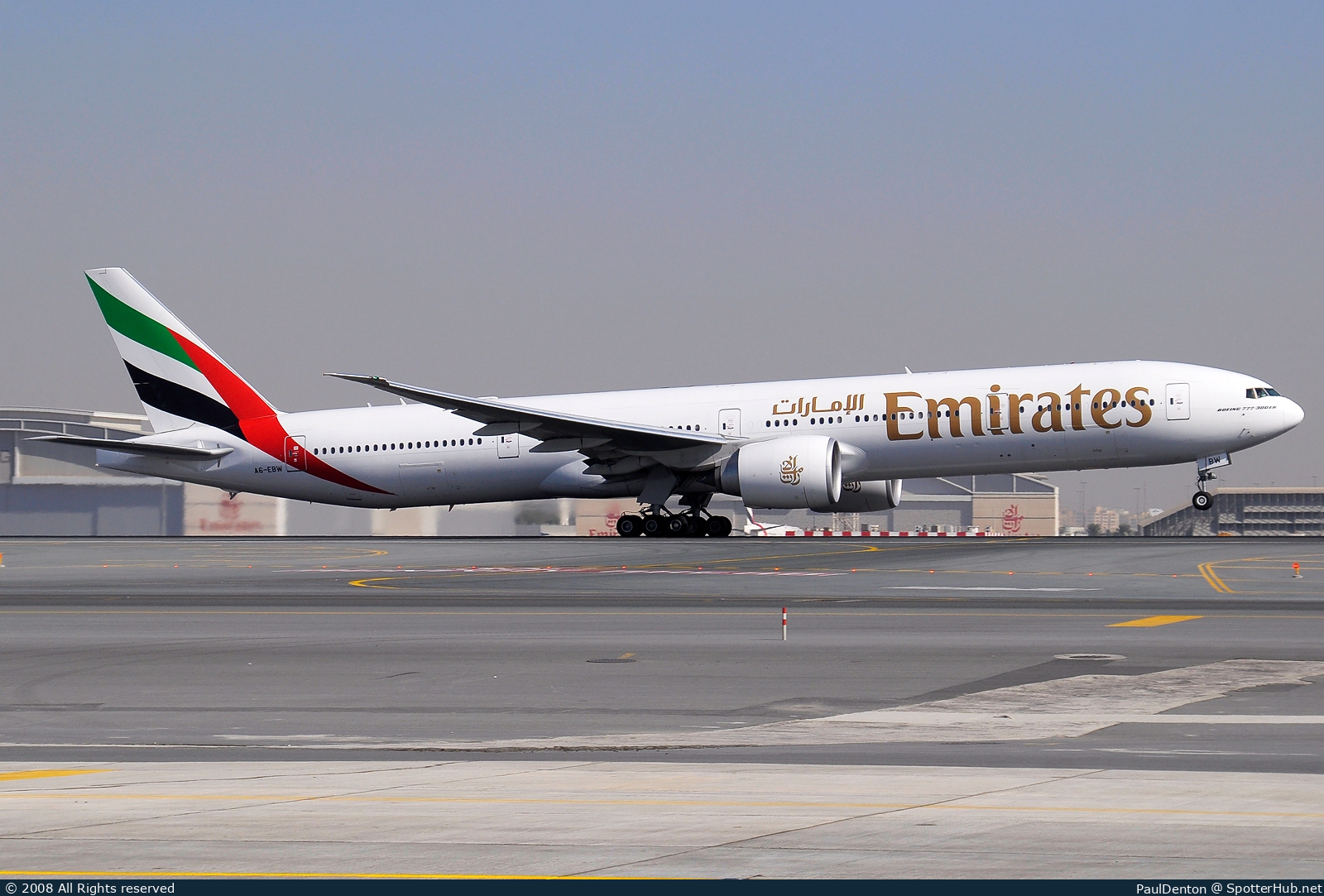 Photo of A6-EBW - Boeing 777-36N(ER) operated by Emirates