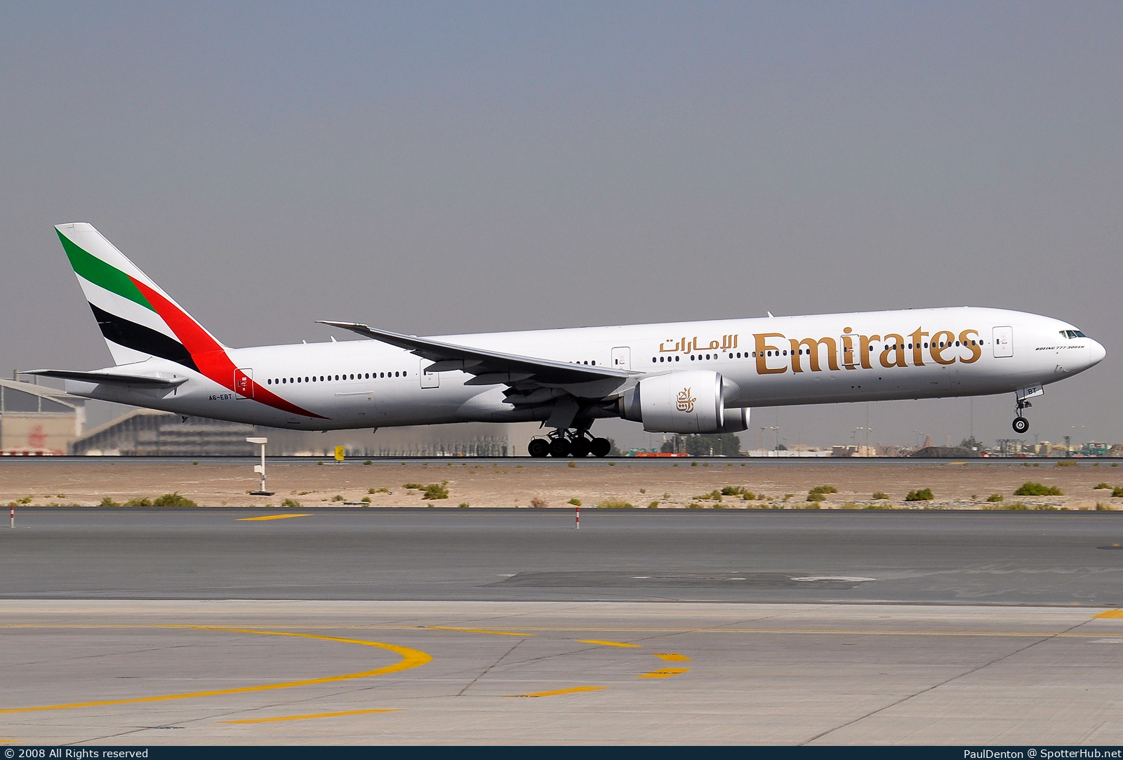 Photo of A6-EBZ - Boeing 777-31H(ER) operated by Emirates