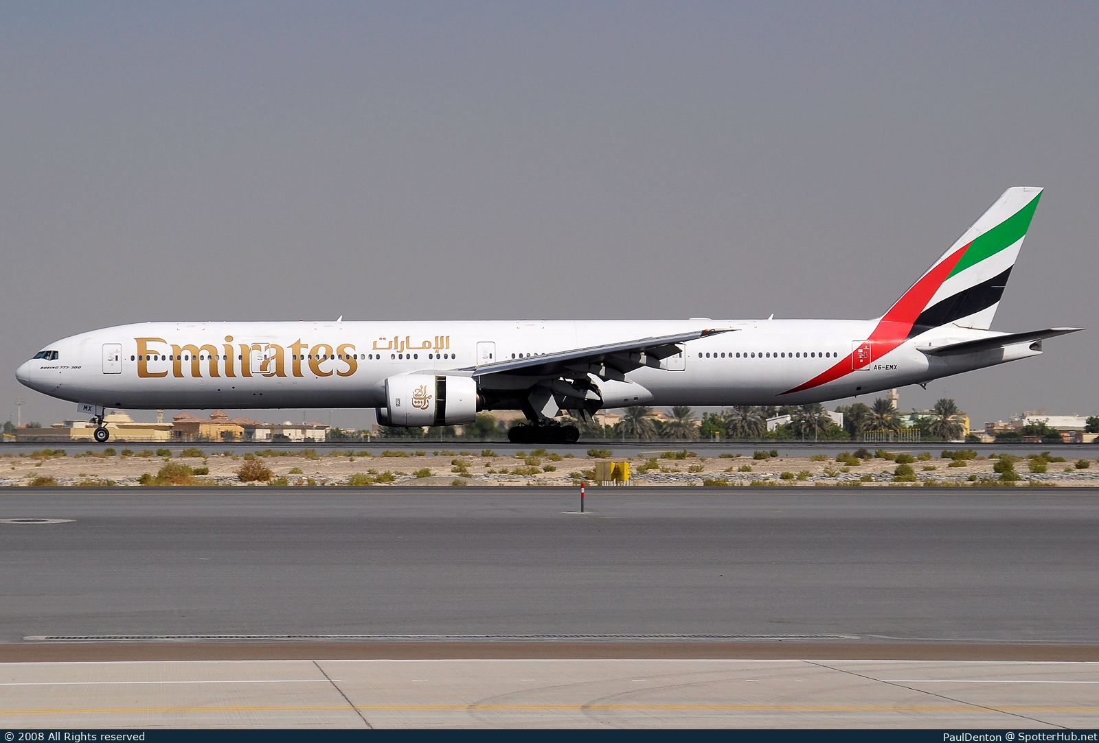 Photo of A6-EMX - Boeing 777-31H operated by Emirates