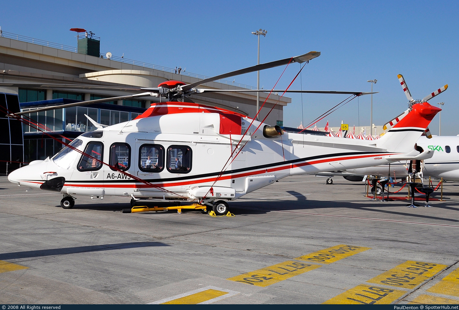 Photo of A6-AWJ - AgustaWestland AW139 operated by Abu Dhabi Aviation