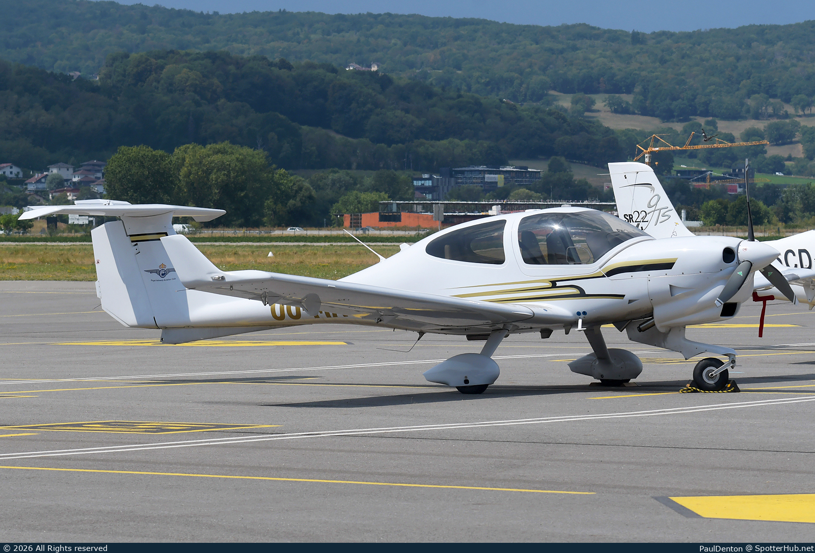 Photo of OO-MAV - Diamond DA40 NG Diamond Star operated by Royal Antwerp Aviation Club