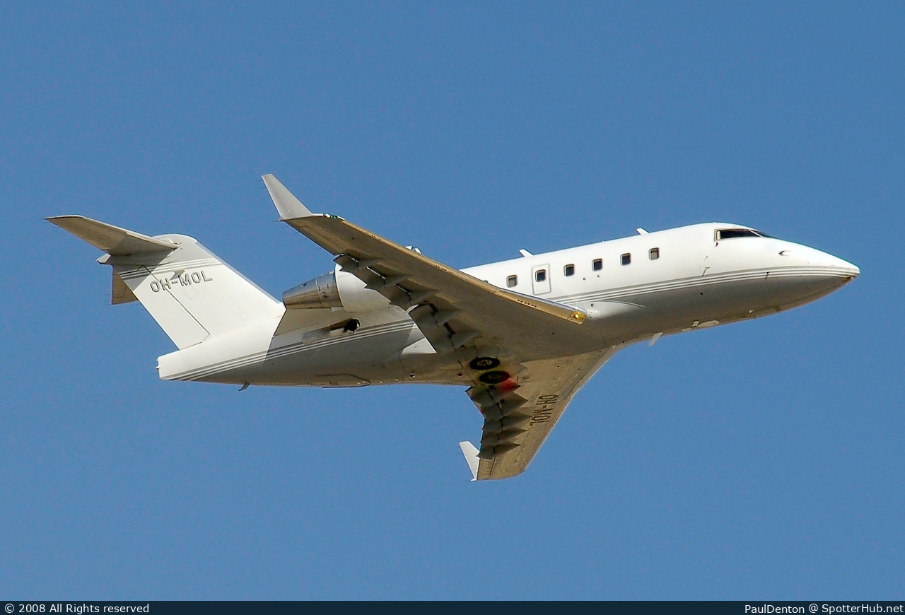 Photo of OH-MOL - Bombardier Challenger 604 operated by Jetflite