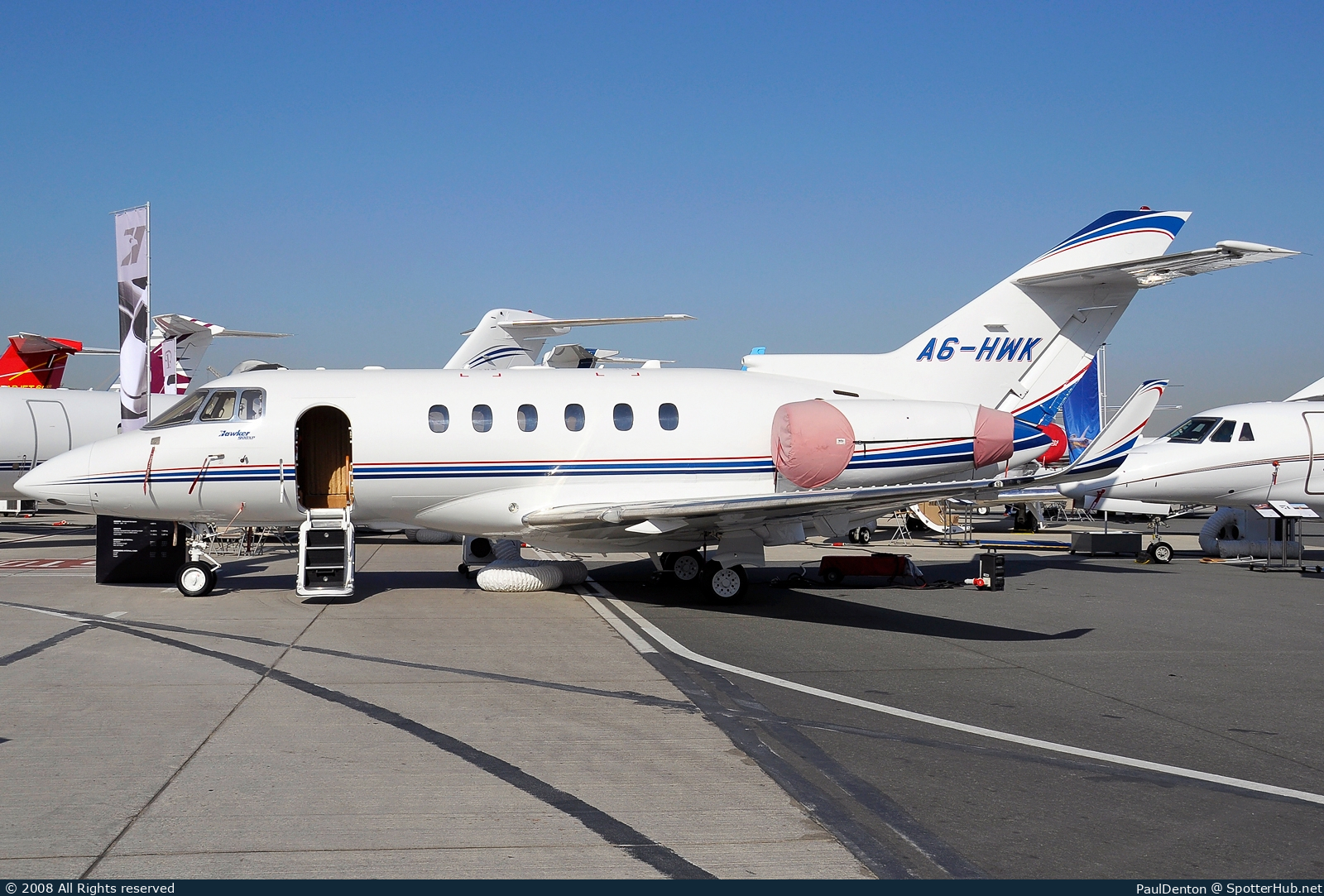 Photo of A6-HWK - Hawker Beechcraft 900XP operated by Empire Aviation