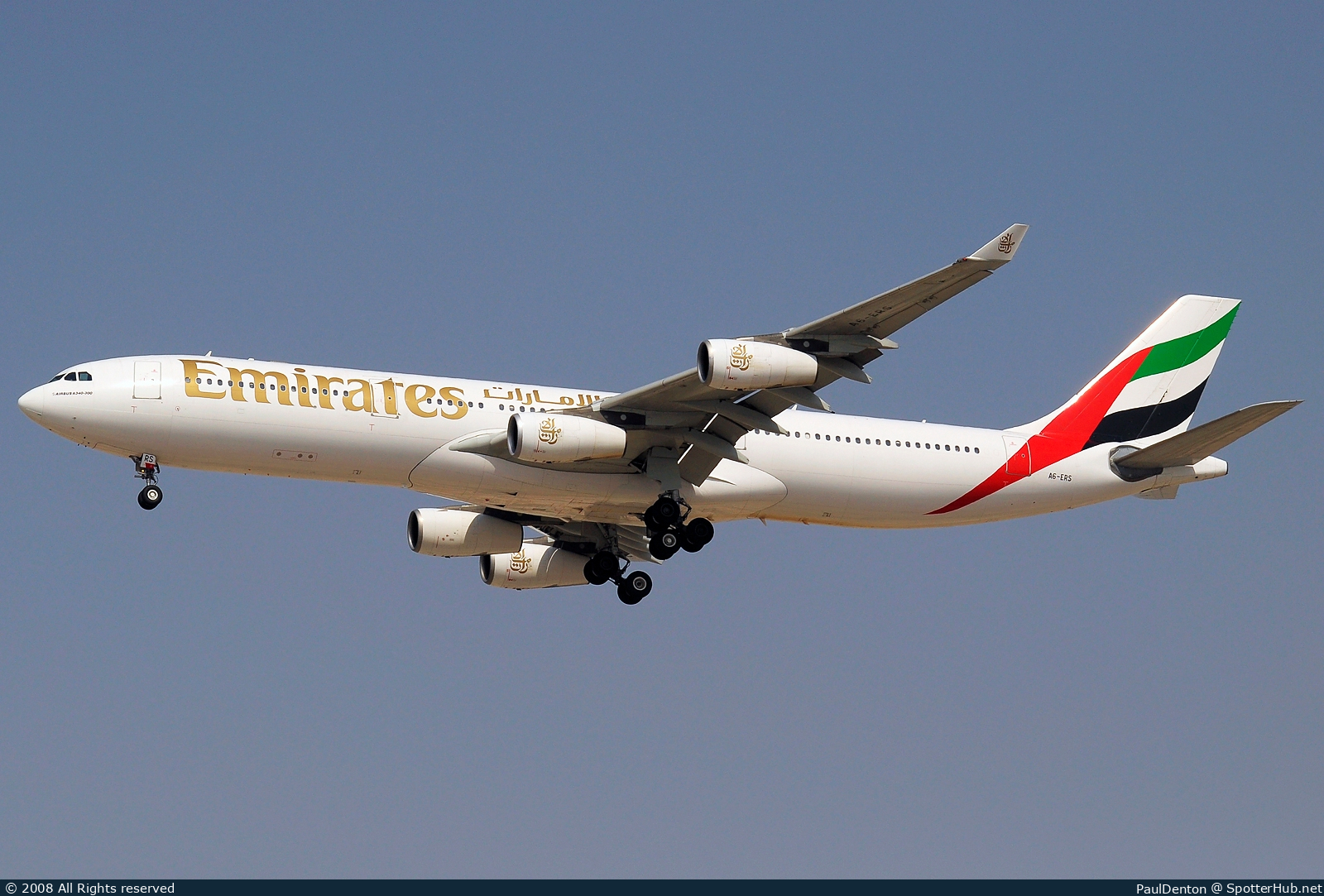 Photo of A6-ERS - Airbus A340-313 operated by Emirates