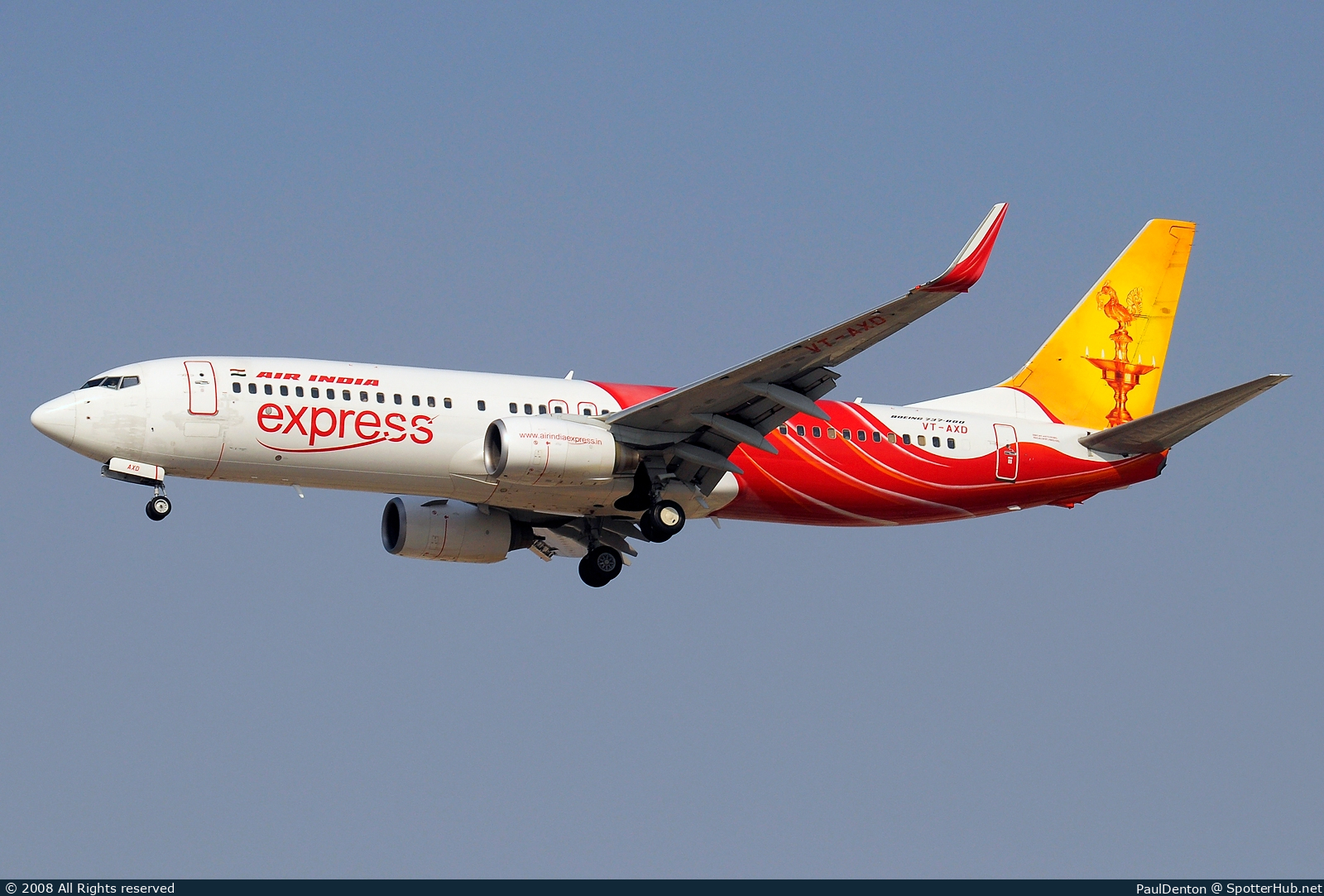Photo of VT-AXD - Boeing 737-8Q8 operated by Air India Express