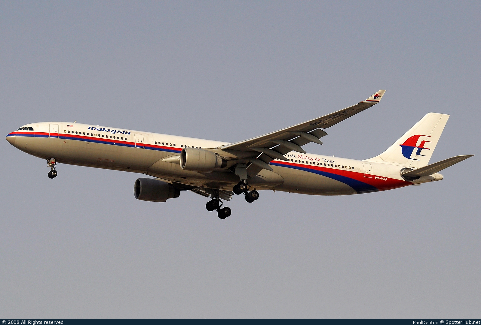 Photo of 9M-MKF - Airbus A330-322 operated by Malaysia Airlines