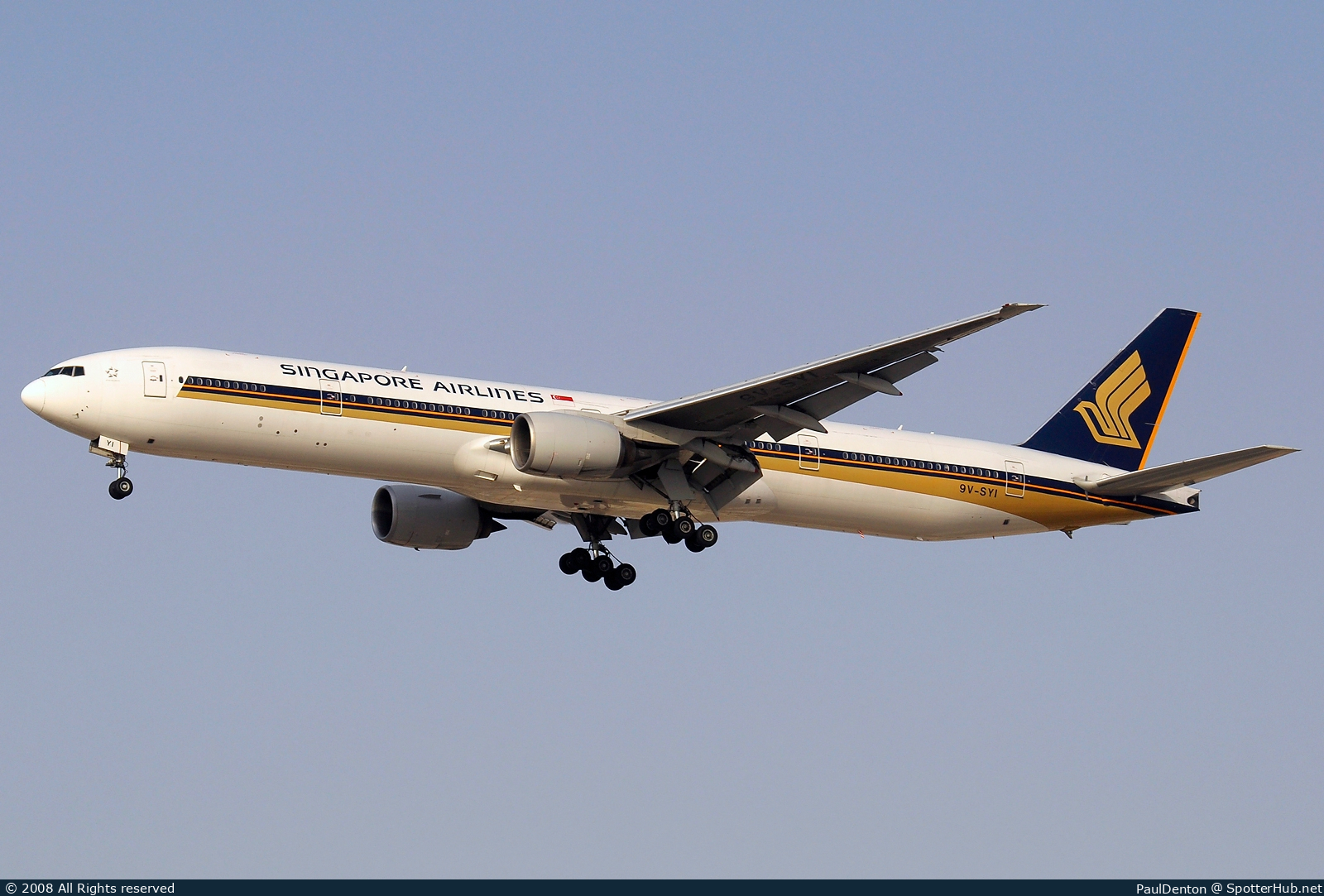 Photo of 9V-SYI - Boeing 777-312 operated by Singapore Airlines