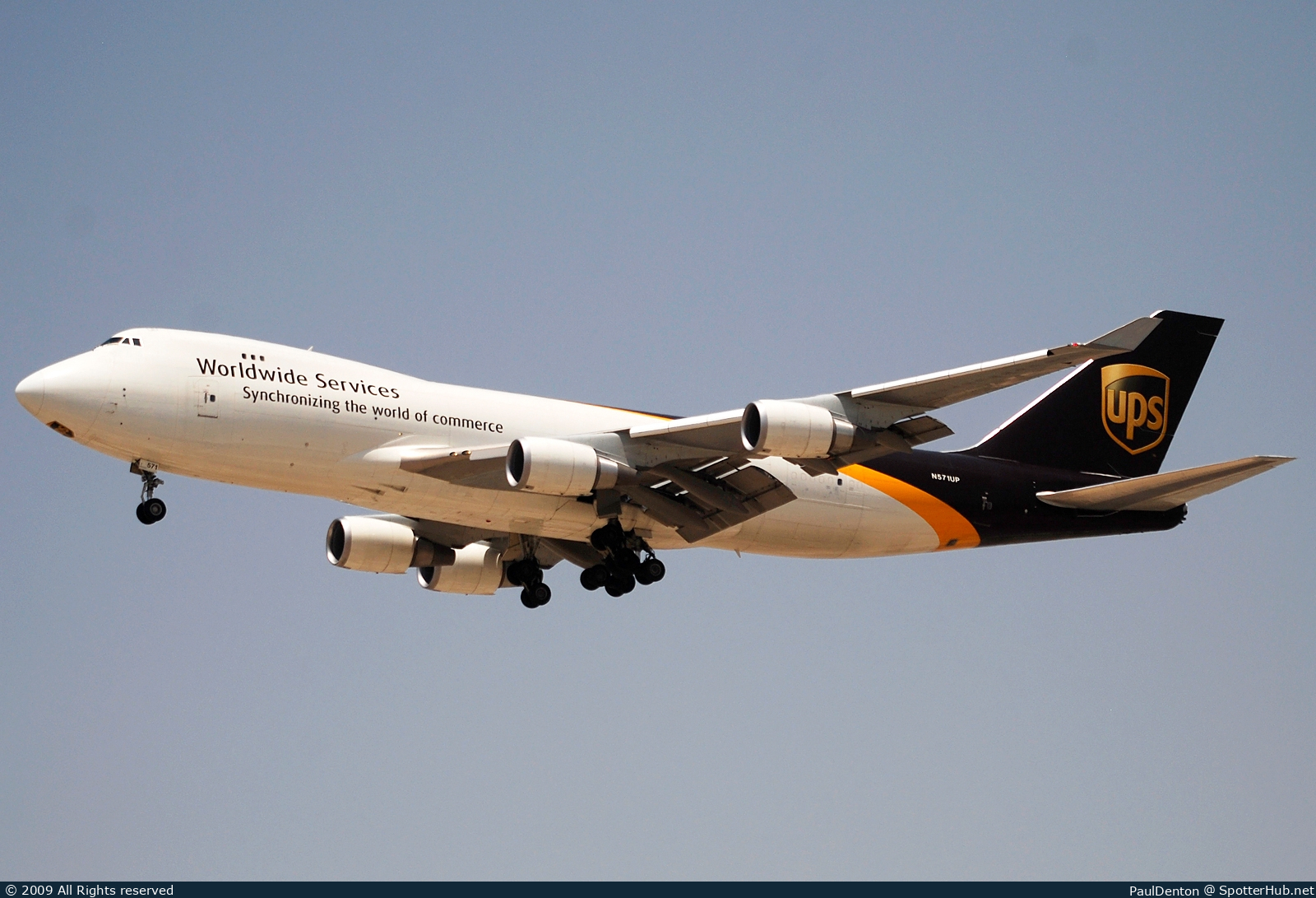 Photo of N571UP - Boeing 747-44AF operated by UPS United Parcel Service