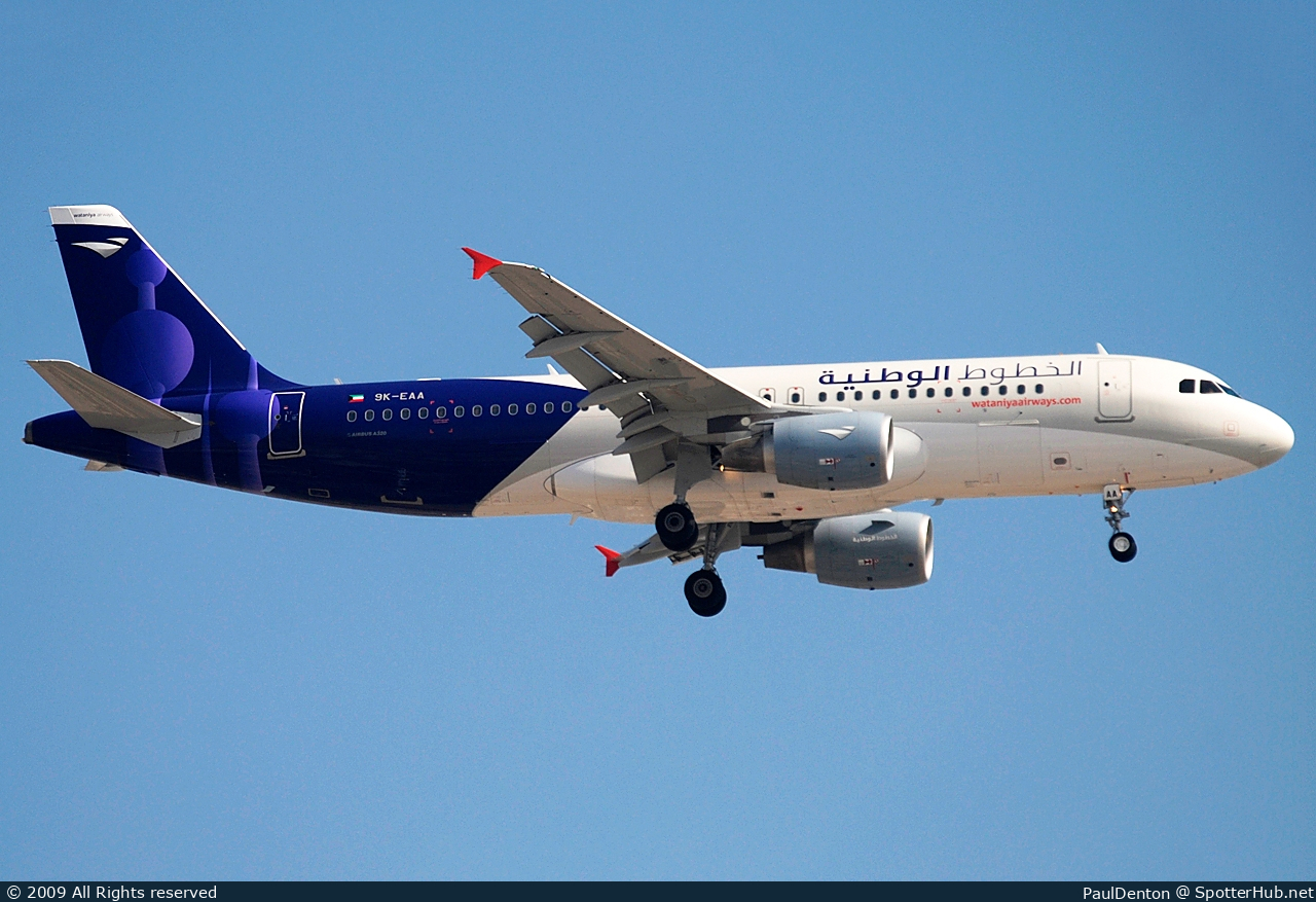 Photo of 9K-EAA - Airbus A320-214 operated by Wataniya Airways