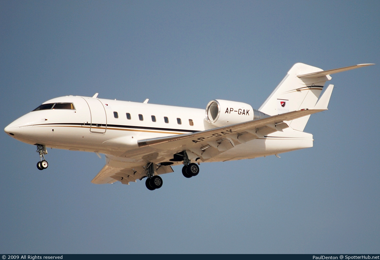 Photo of AP-GAK - Bombardier Challenger 604 operated by Princely Jets