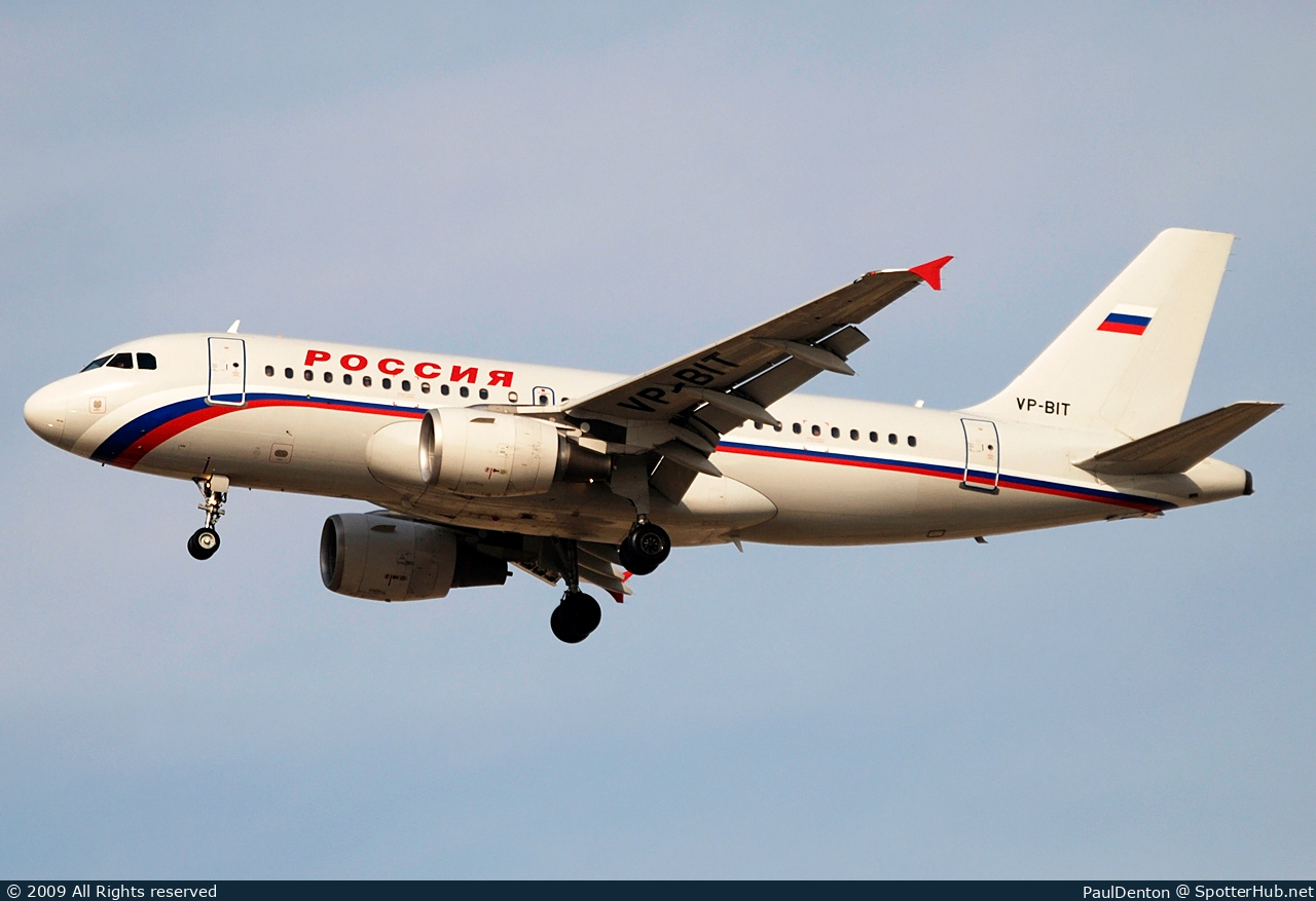 Photo of VP-BIT - Airbus A319-111 operated by Rossiya Airlines