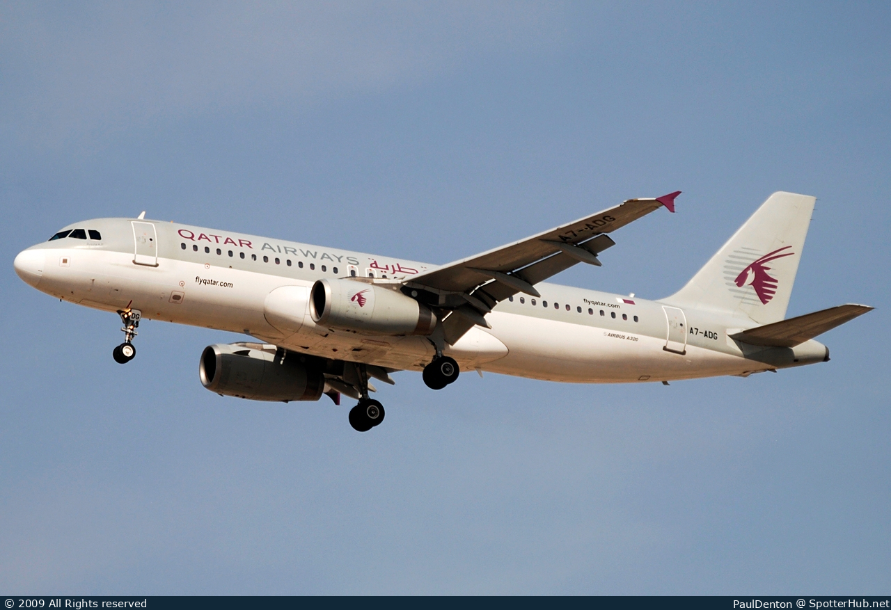 Photo of A7-ADG - Airbus A320-232 operated by Qatar Airways