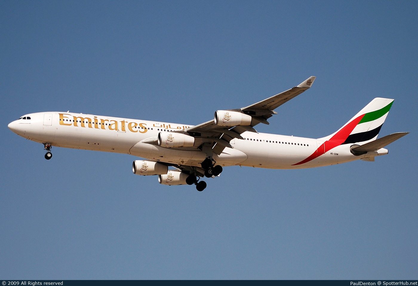 Photo of A6-ERM - Airbus A340-313 operated by Emirates