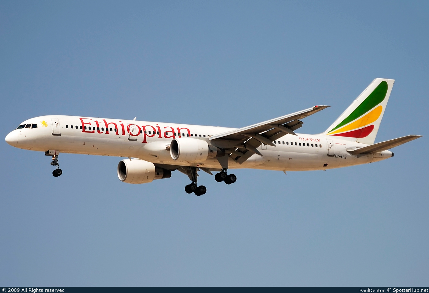 Photo of ET-ALZ - Boeing 757-231 operated by Ethiopian Airlines