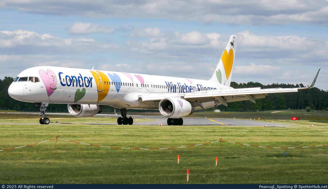 Photo of D-ABON - Boeing 757-330 operated by Condor