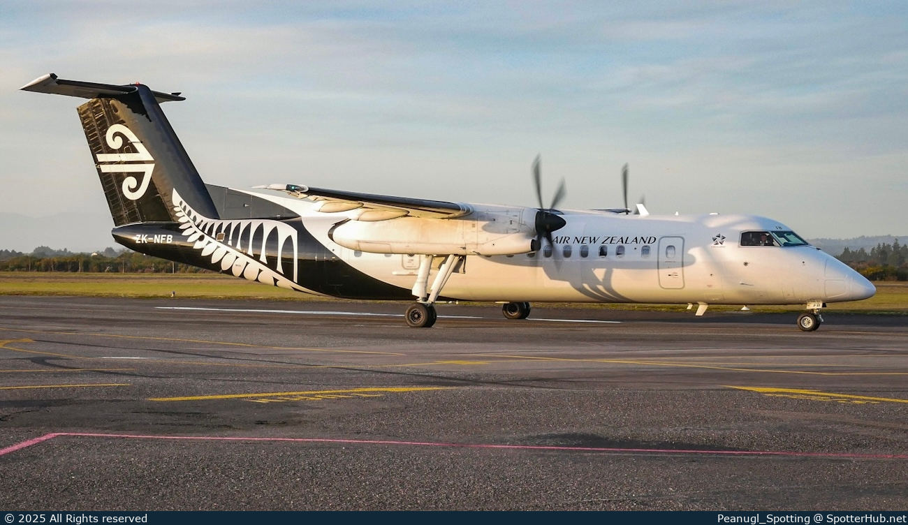 Photo of ZK-NFB - Bombardier DHC-8-311 Dash 8 Q300 operated by Air New Zealand